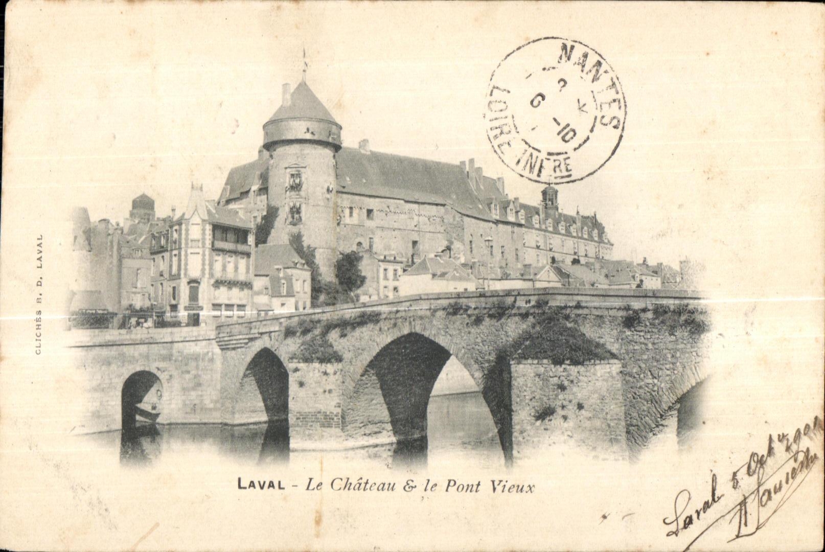 CPA Laval the old Castle   bridge