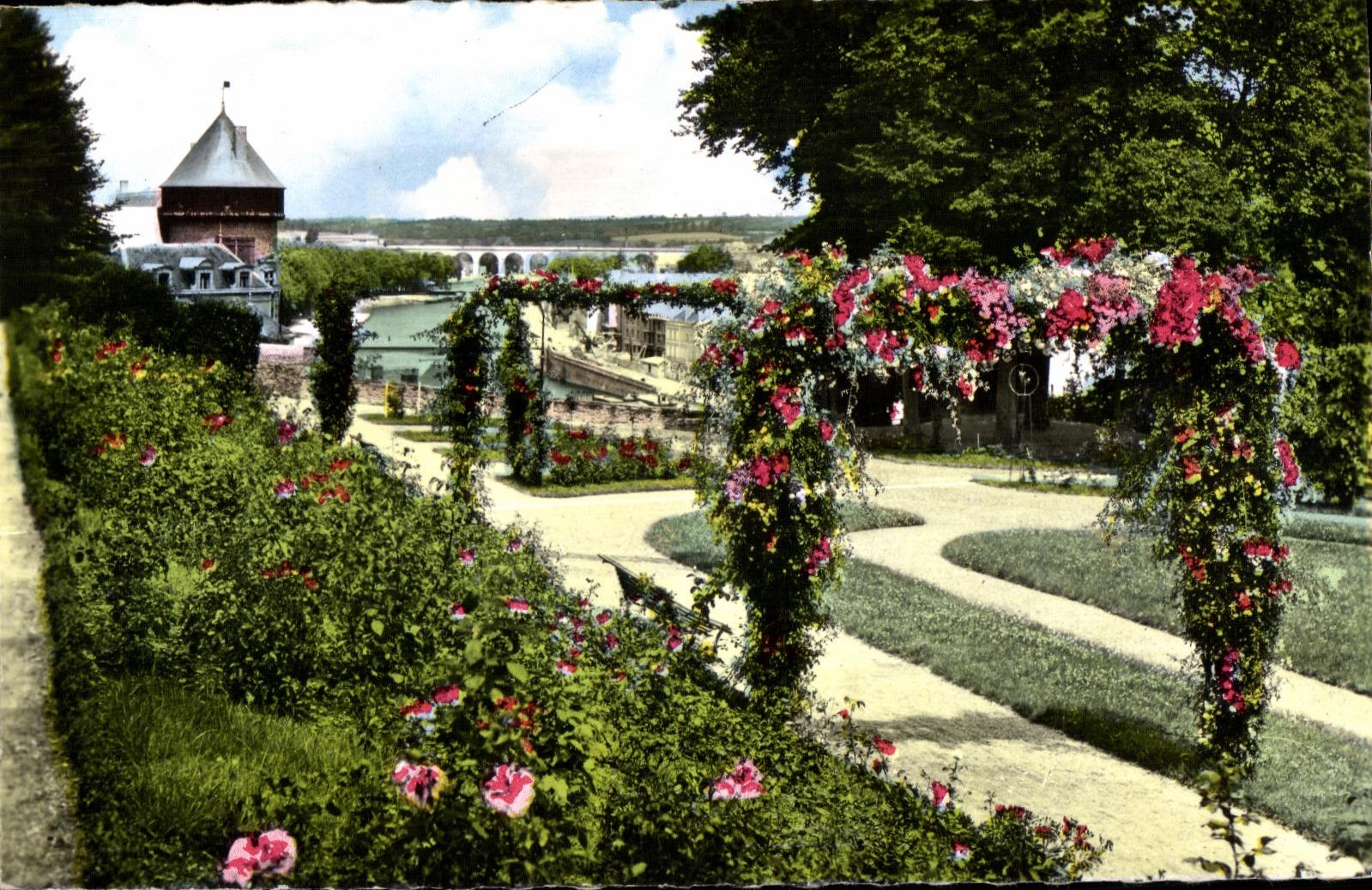 Jordin de CPA Laval Mayenne del perinne del rosery