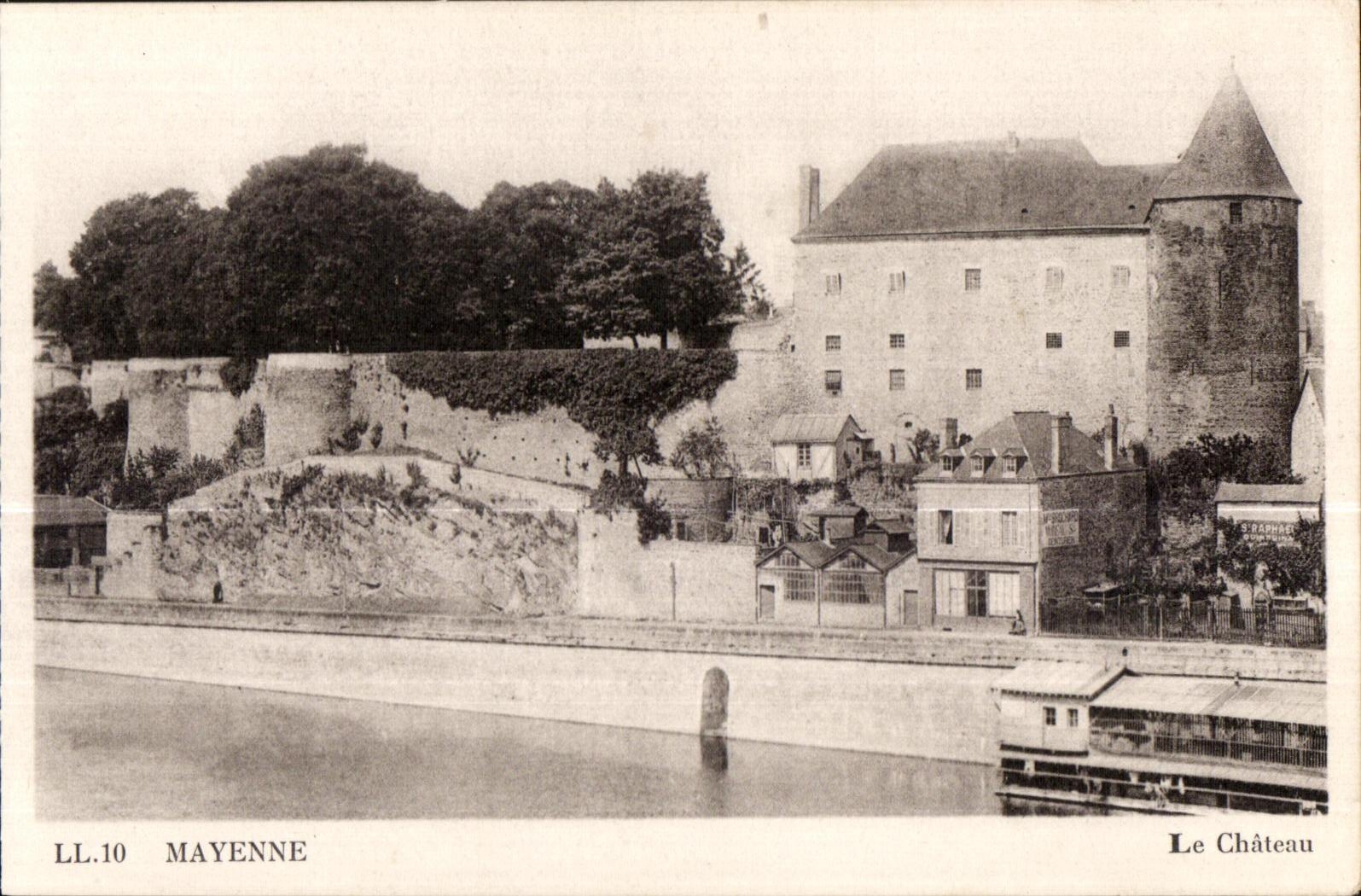 CPA Mayenne el castillo