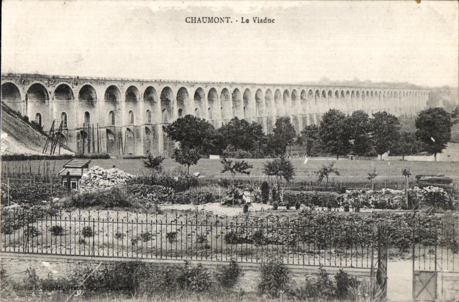 CPA Chaumont Le Viadne