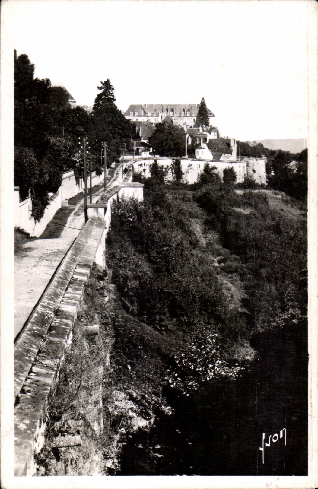 CPA Langres (Haute Marne) Les Remparts (Sud Est)