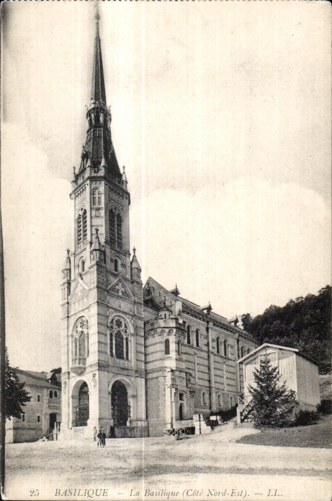 CPA Basilica the Basilica