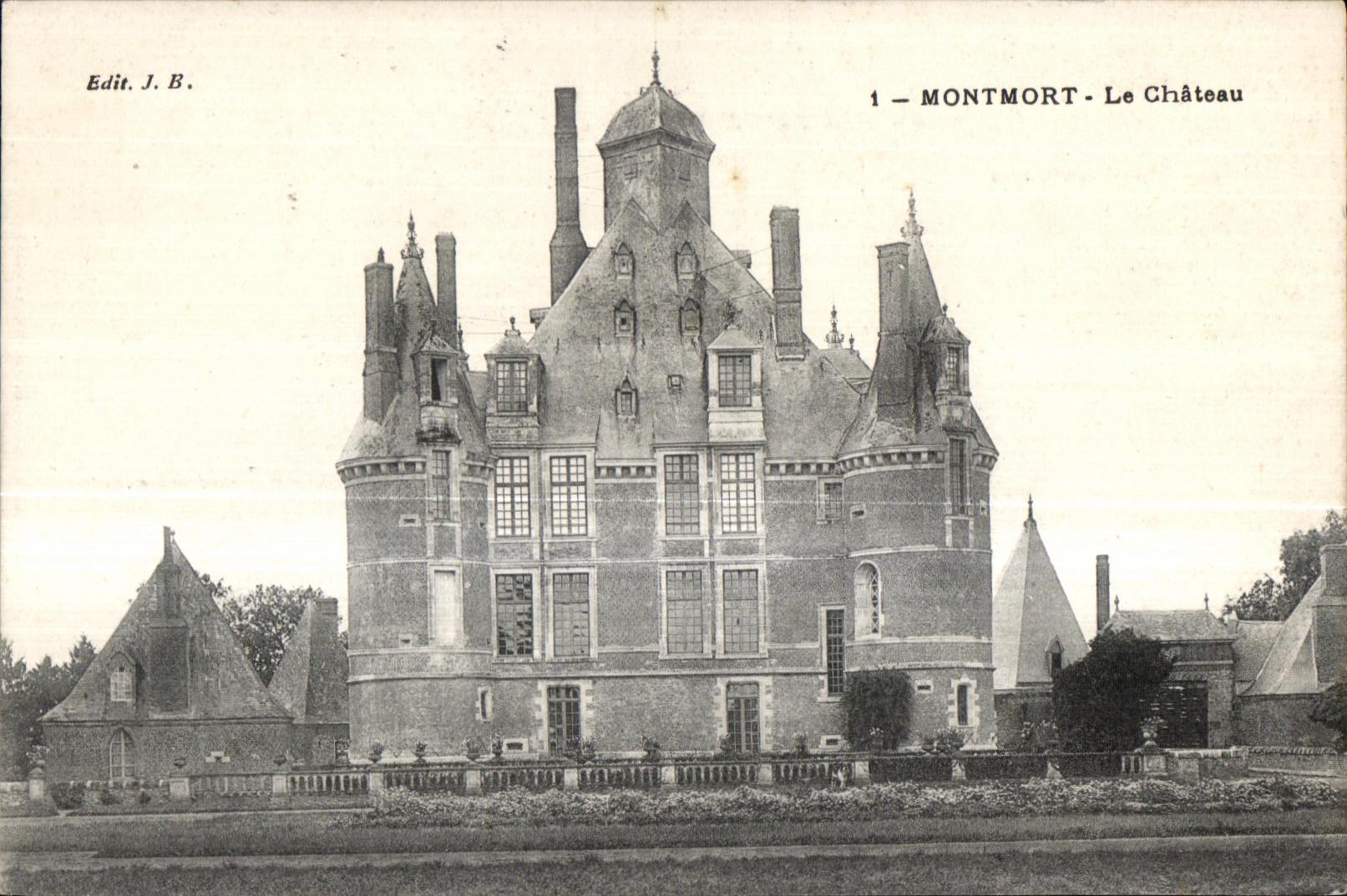 CPA Montmort the Castle