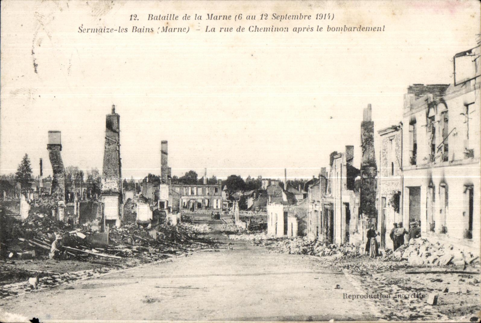 CPA les Bains Battles of the Sernaize Marne the street of Cheminon after the Militaria Bombardment