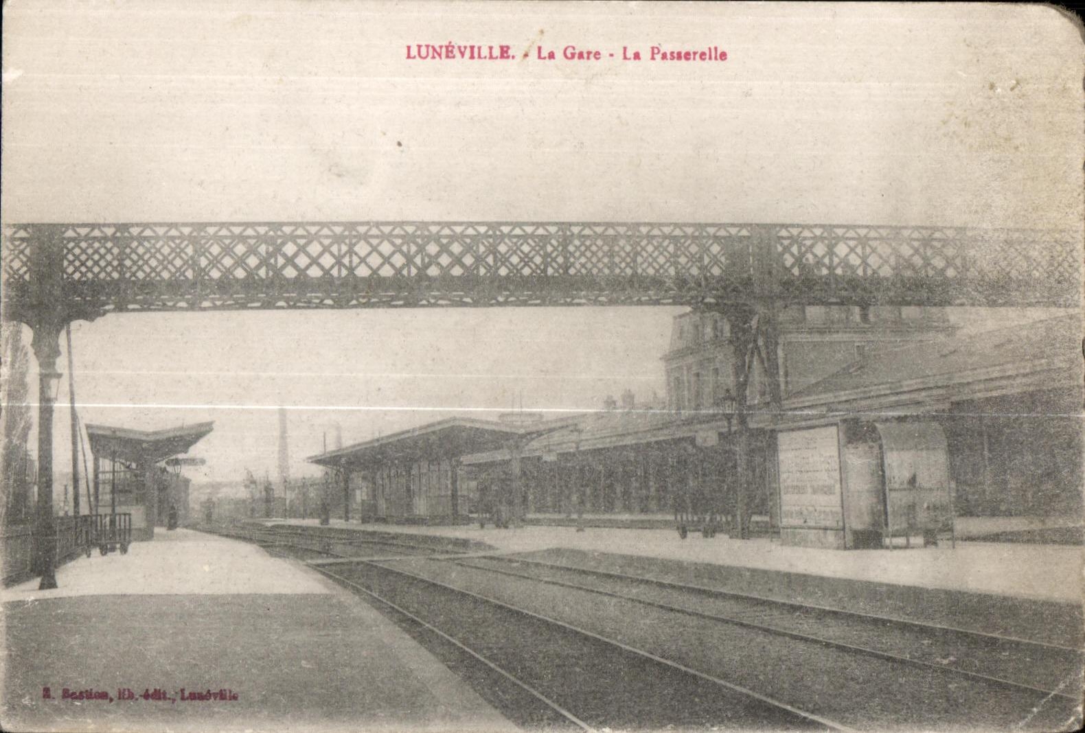 CPA Luneville Train station the Footbridge