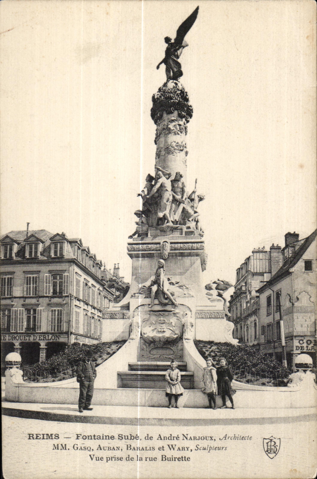CPA Reims fountain Sube de Andre Narjoux Arechitecte mm Gasq Auban Baralis and Wary Sculptors