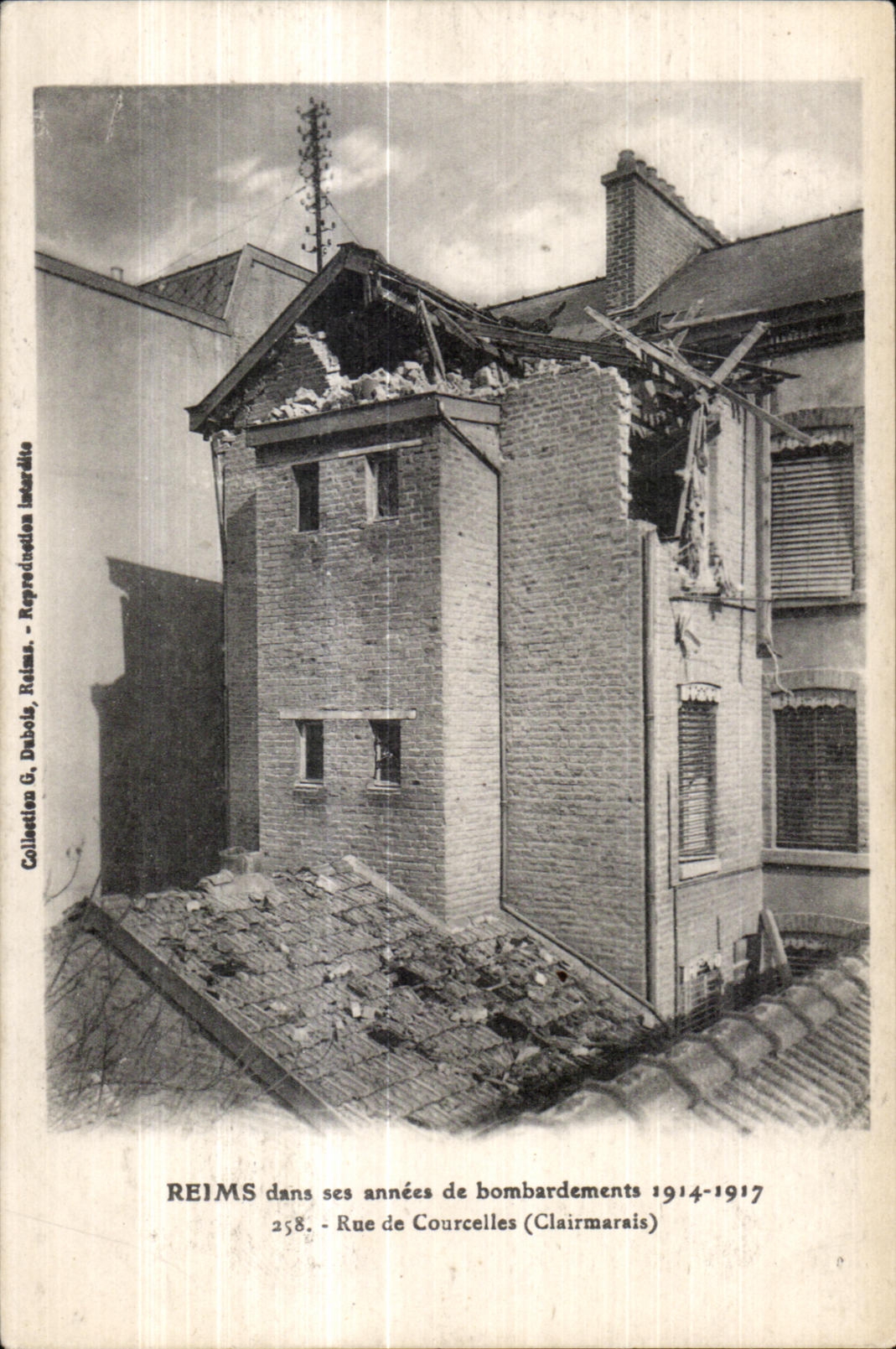 CPA Reims In its years of Bombardments Street of Courcelles Clairmarais