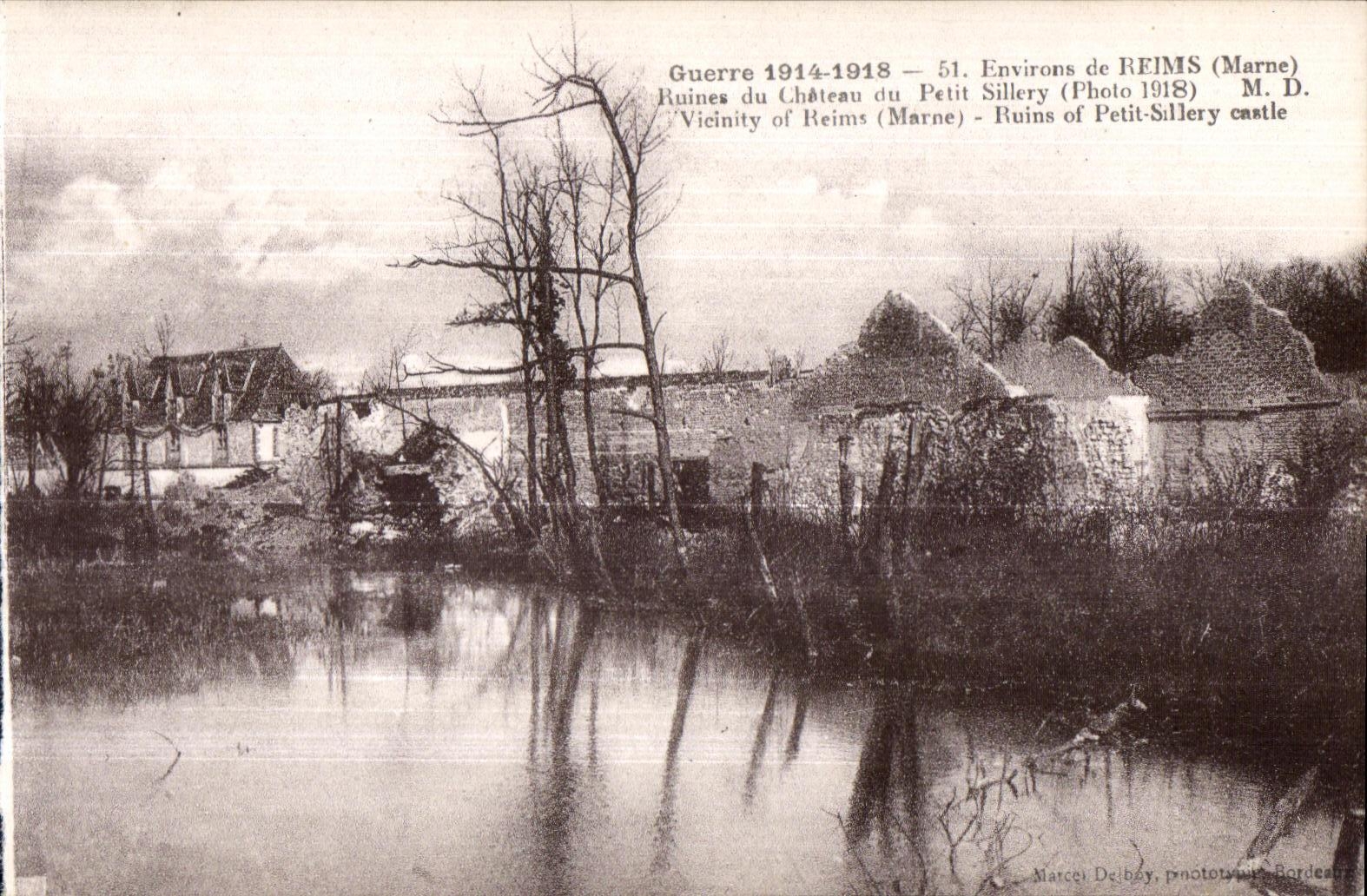 CPA Reims Surroundings of Line of Reims Ruins of the castle of small Sillery 1918 Militaria