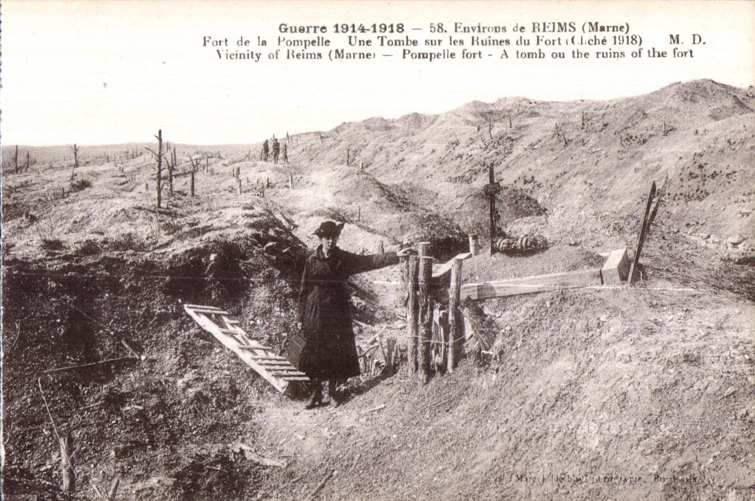 CPA Reims Surroundings of Reims Fort of Pompelle a Tomb on the Ruins of Fort Militaria