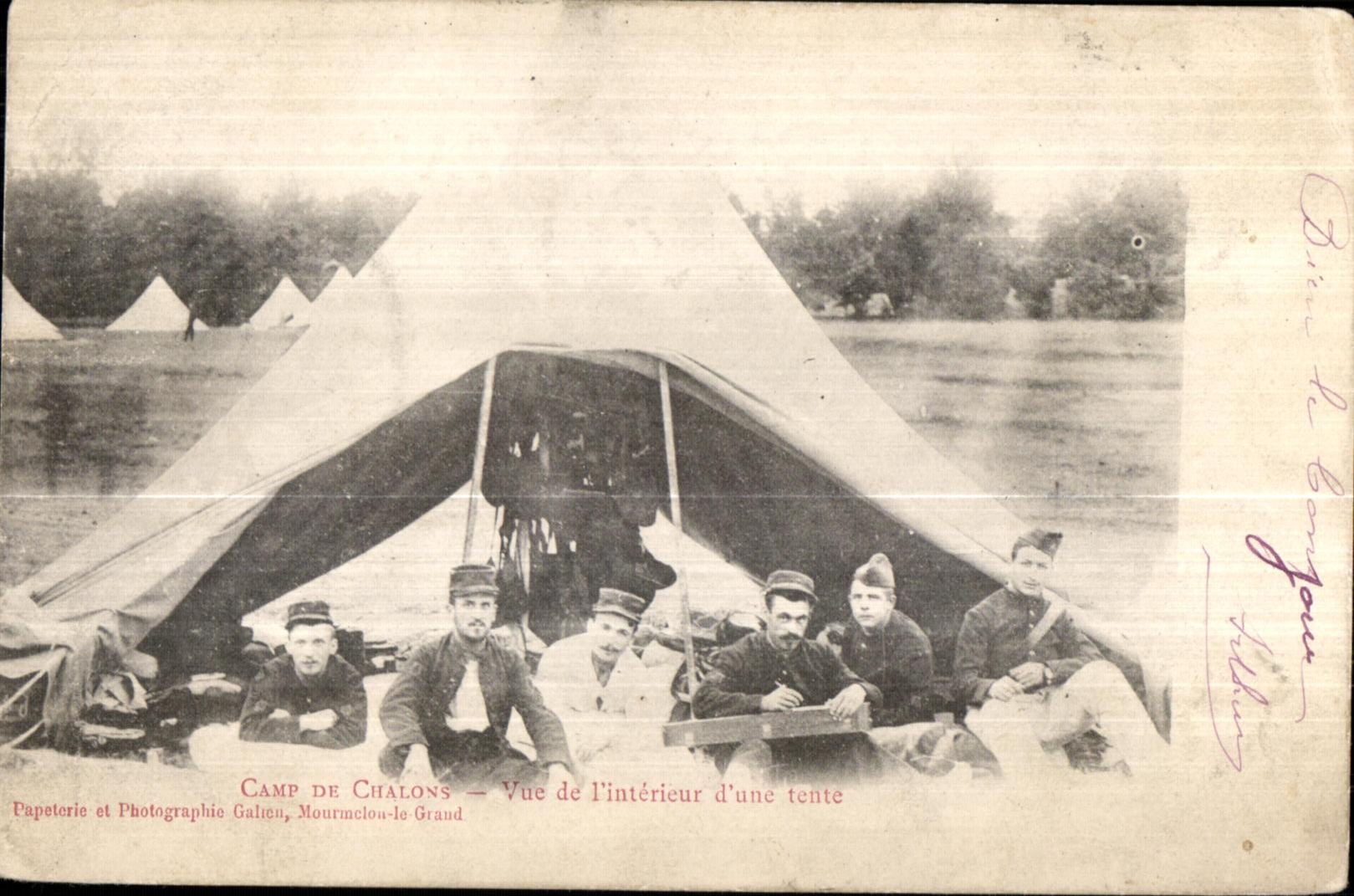 CPA Camp Of Trawl-nets Seen of I Interior a Militaria tent