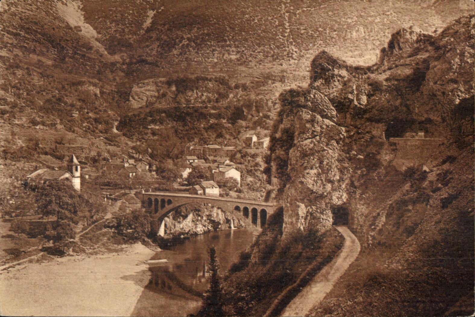 Gorges du Tarn St Chely Du Tarn