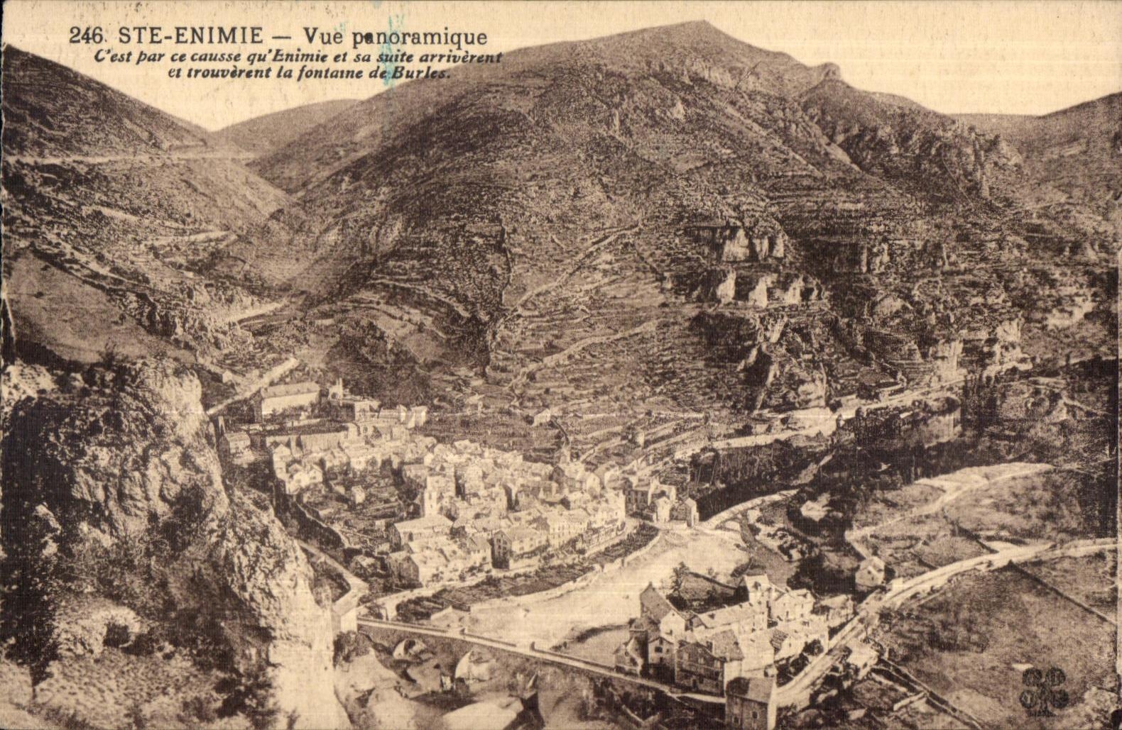 Ste Enimie Vue panoramique 