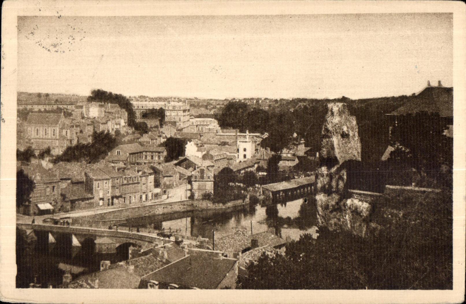 CPA Piotiers Le Pont Joubert le Boulevard bagon le Rocher de Coligny