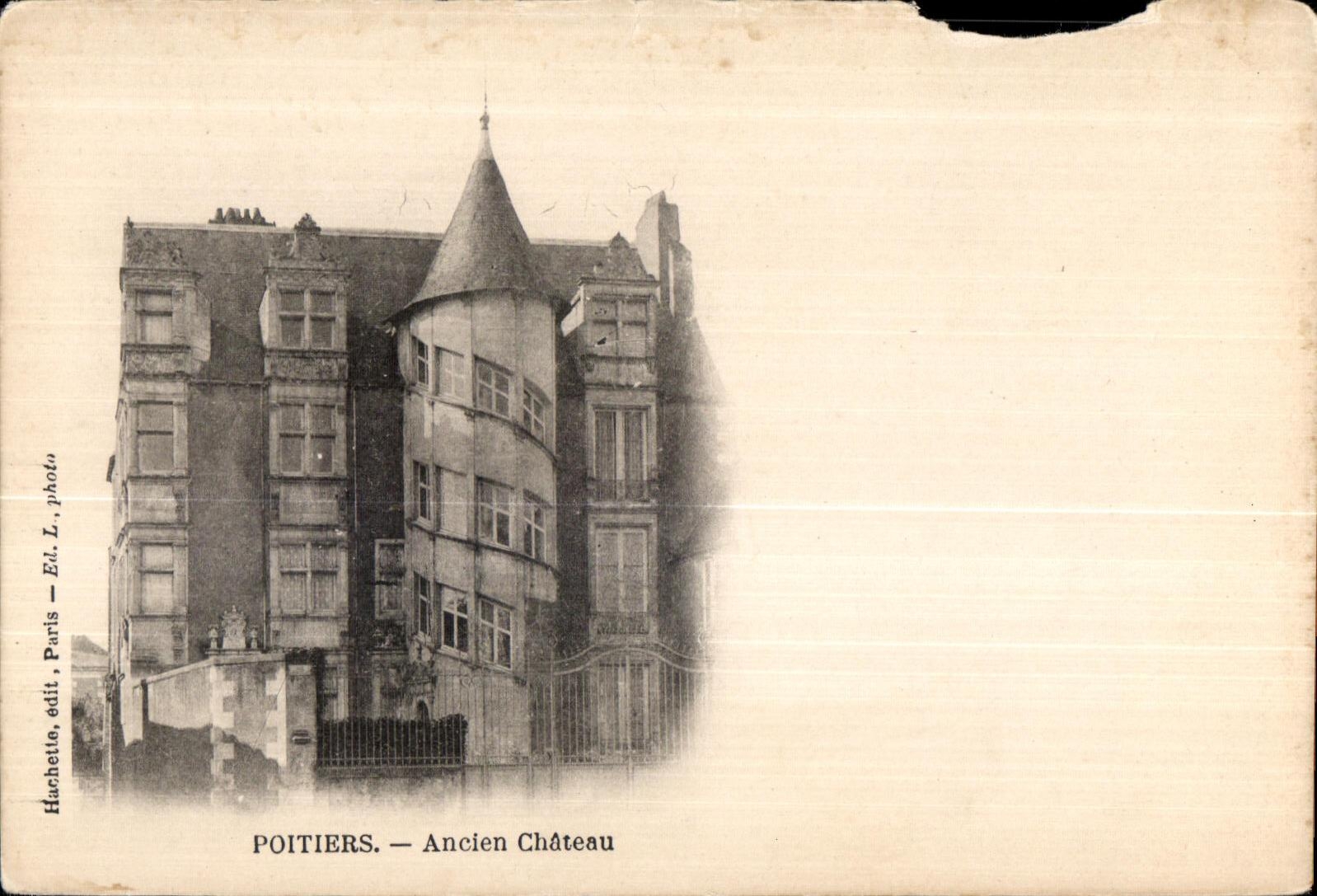 CPA Poitiers Ancien Chateau