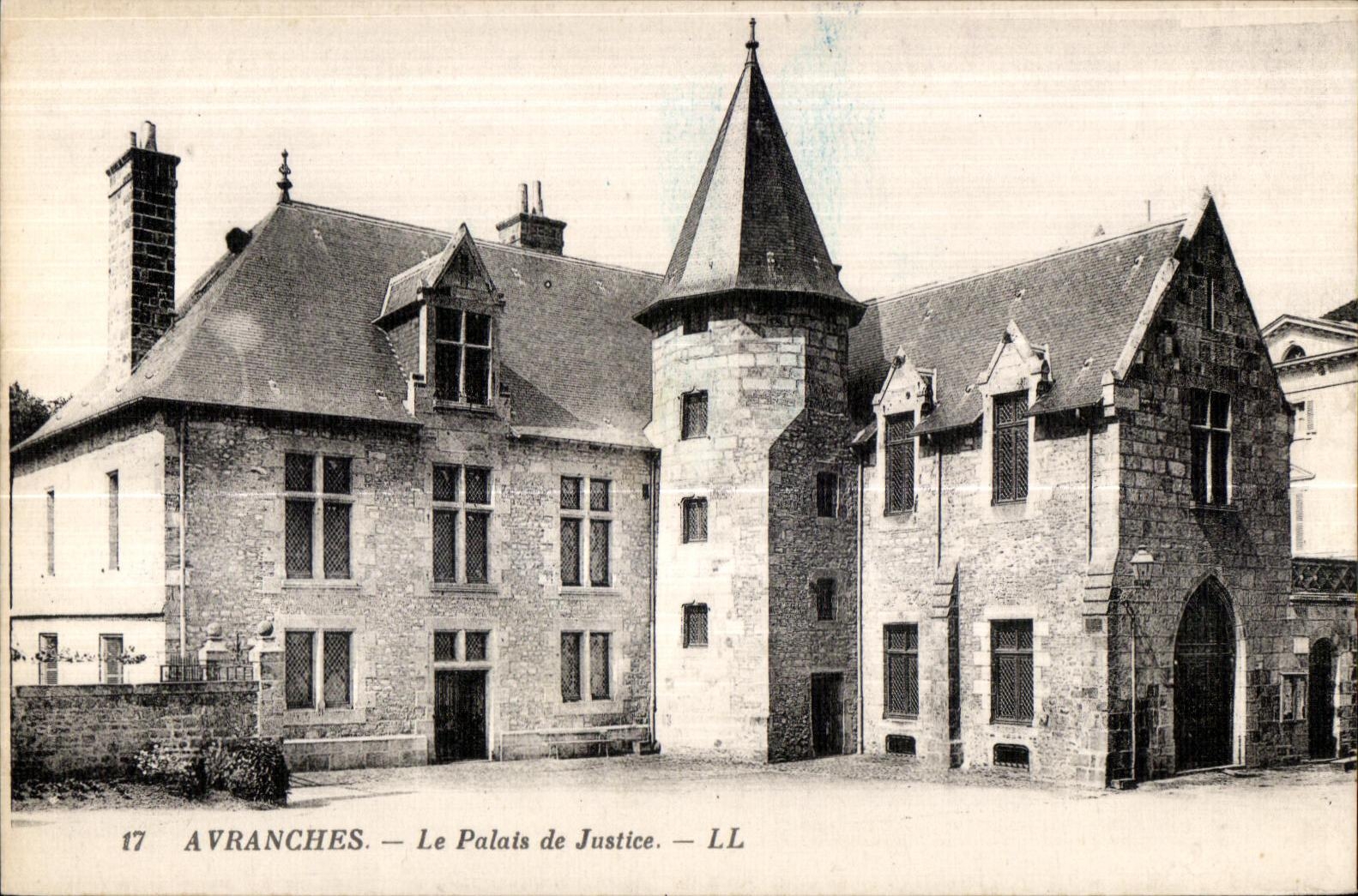 CPA Avranches le palais de justice