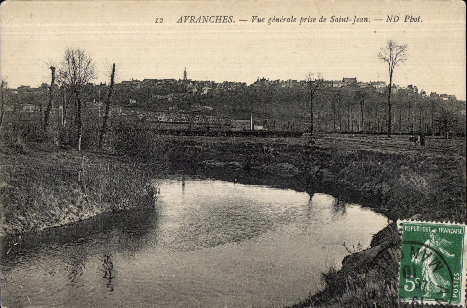CPA Avranches vue generale prise de saint jean