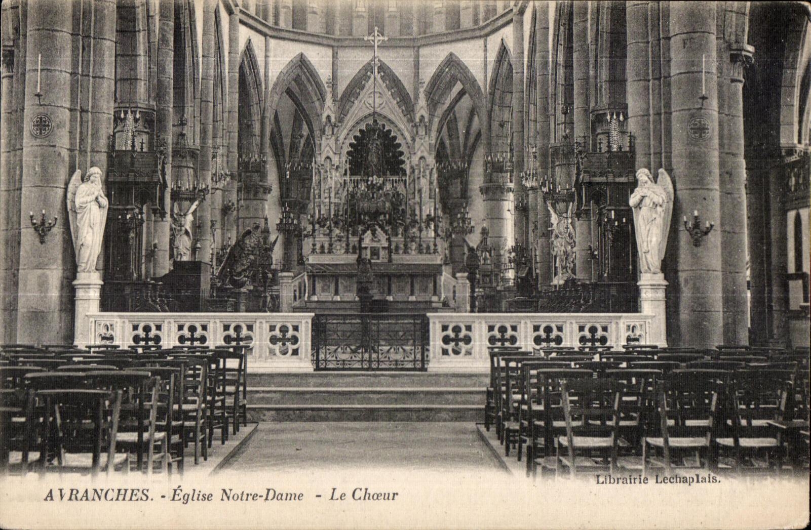 CPA Avranches eglise notre dame le choeur
