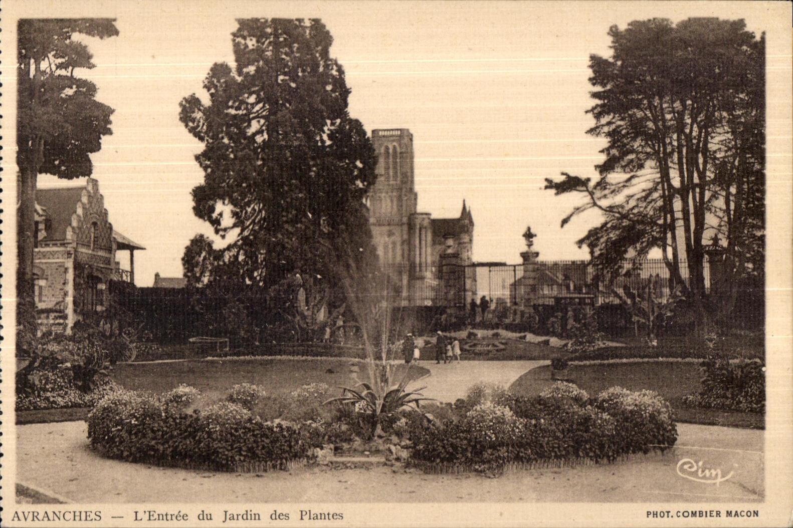 CPA Avranches l entree du jardin des plantes 