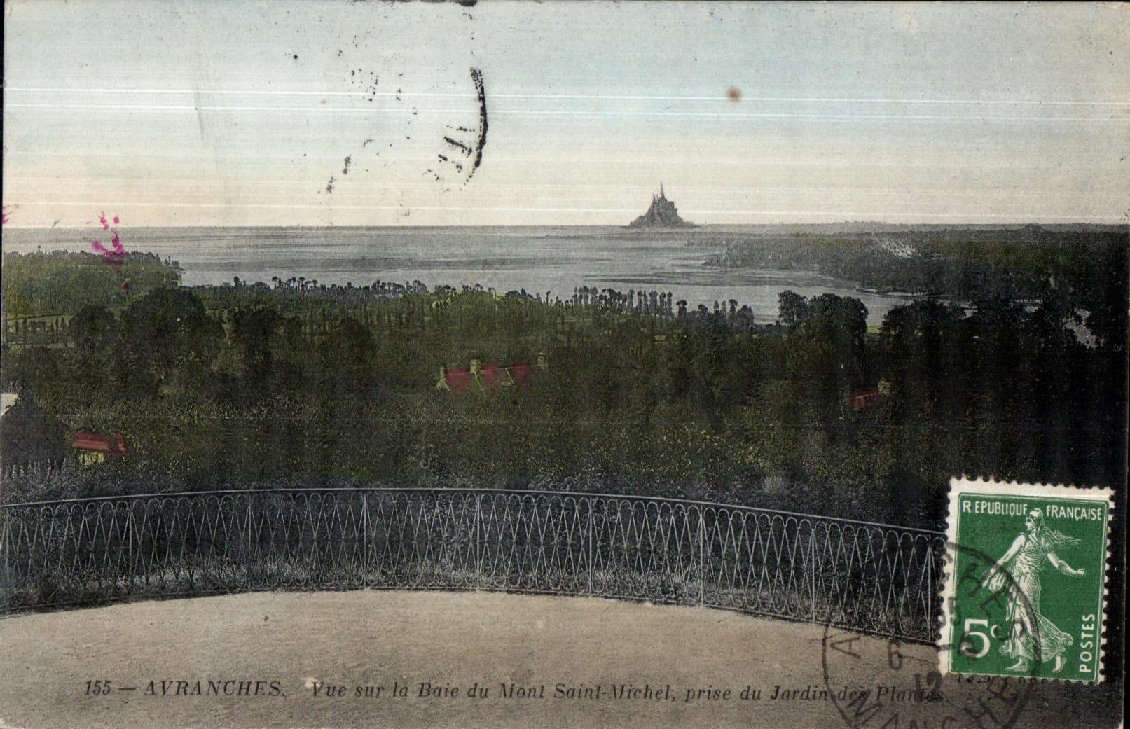 CPA Avranches vue sur la baie du mont saint michel prise du jardin des