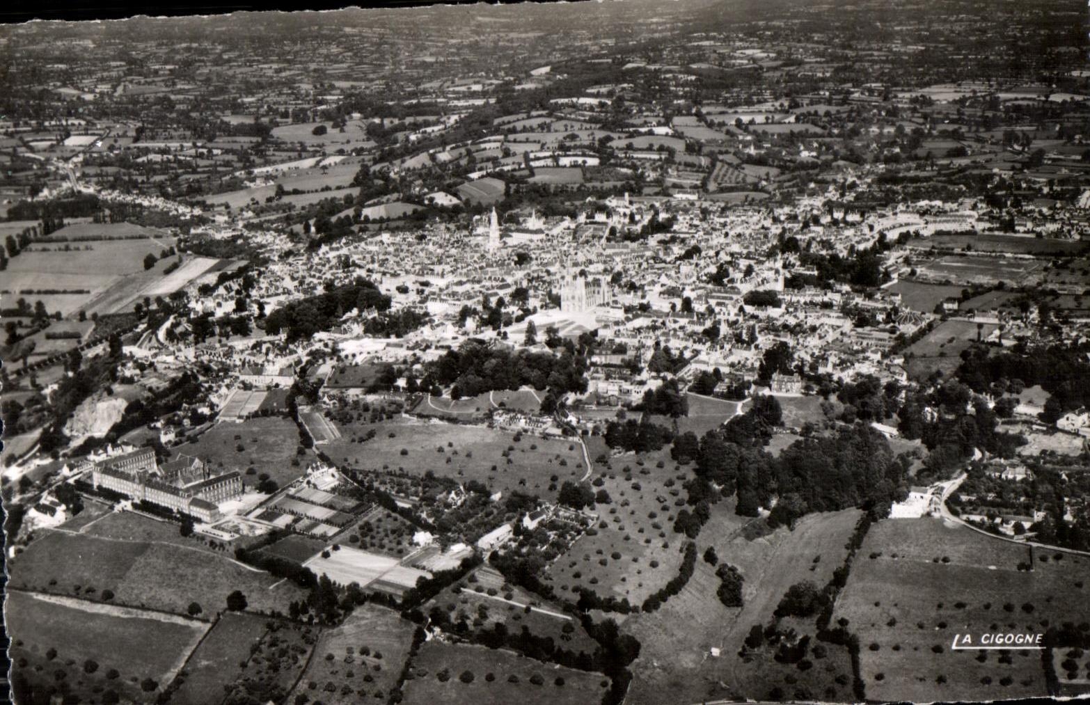 CPSM Avranches (Manche) Vue aerienne
