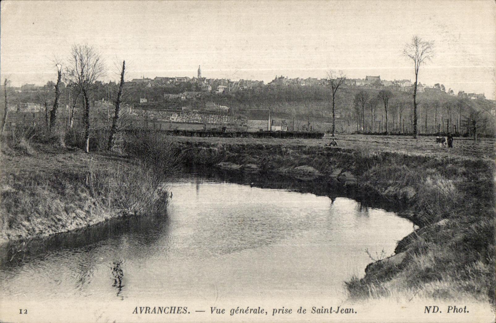 CPA Avranches Vue generale prise de Saint Jean