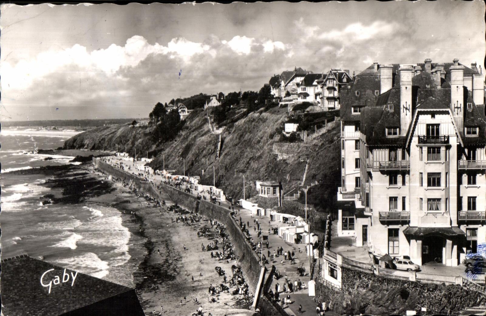 CPA Granville (Manche) La Plage a maree haute