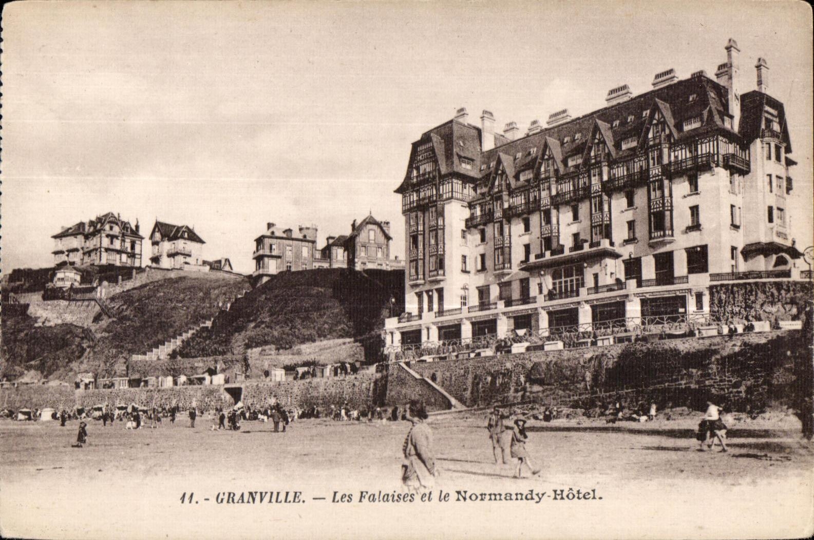 CPA Granville Les Falaises et le Novkmandy Hotel