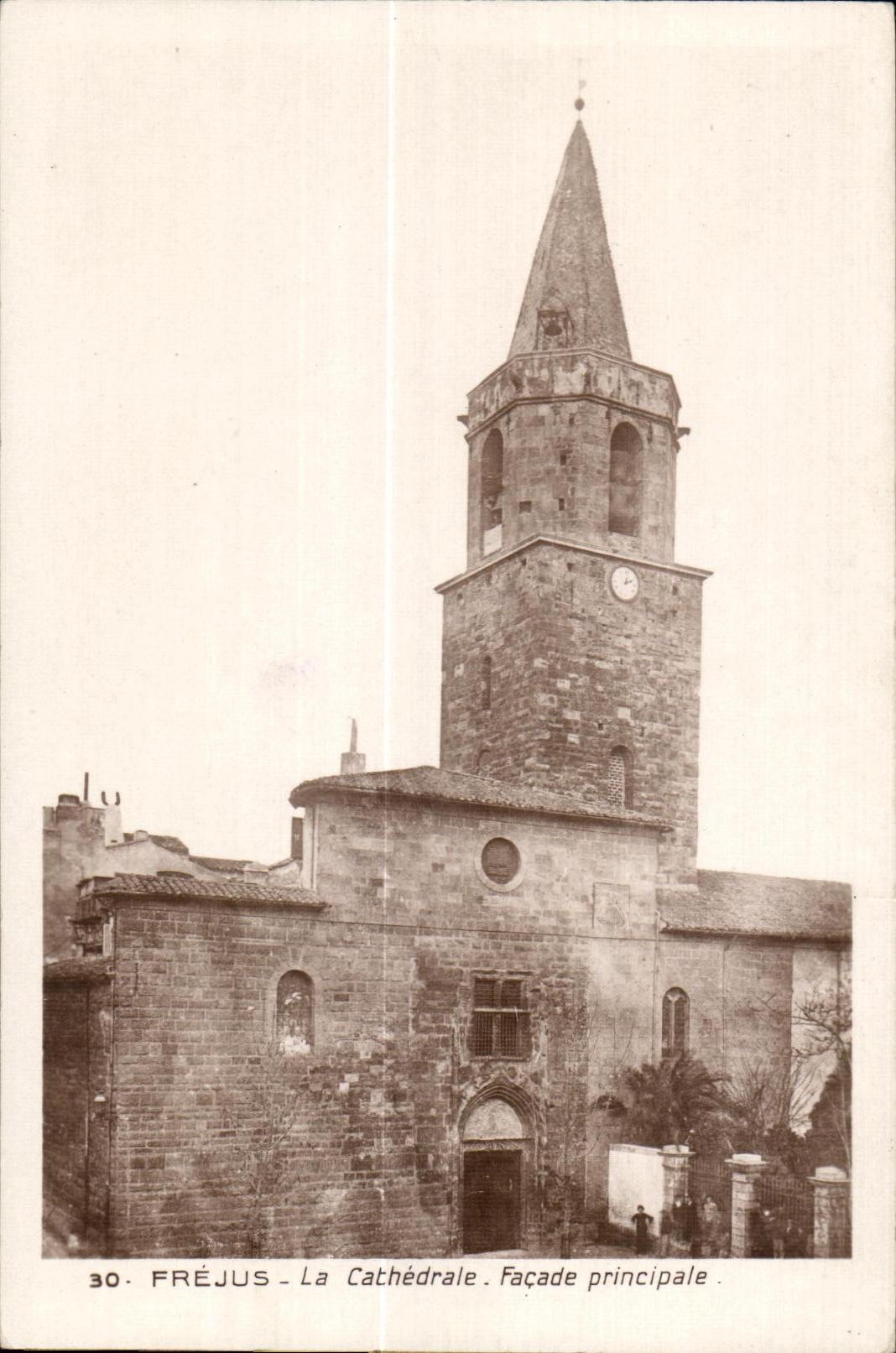 CPA Frejus La Cathedrale Facade Principle