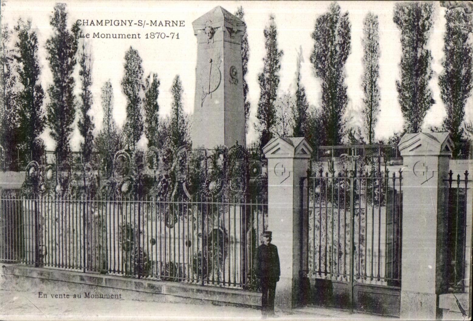 CPA Champigny S the Marne the Monument