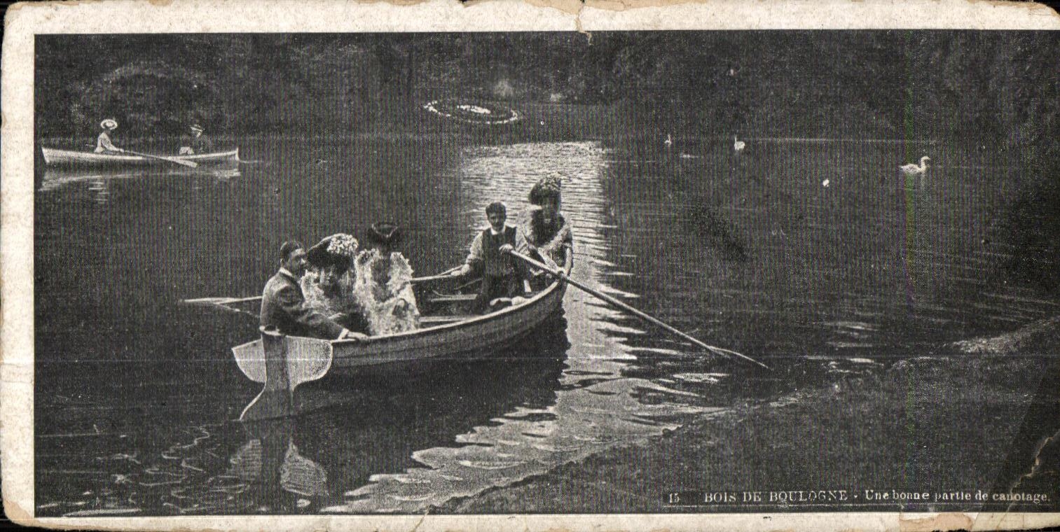 CPA Bois de Boulogne a good part of canoeing