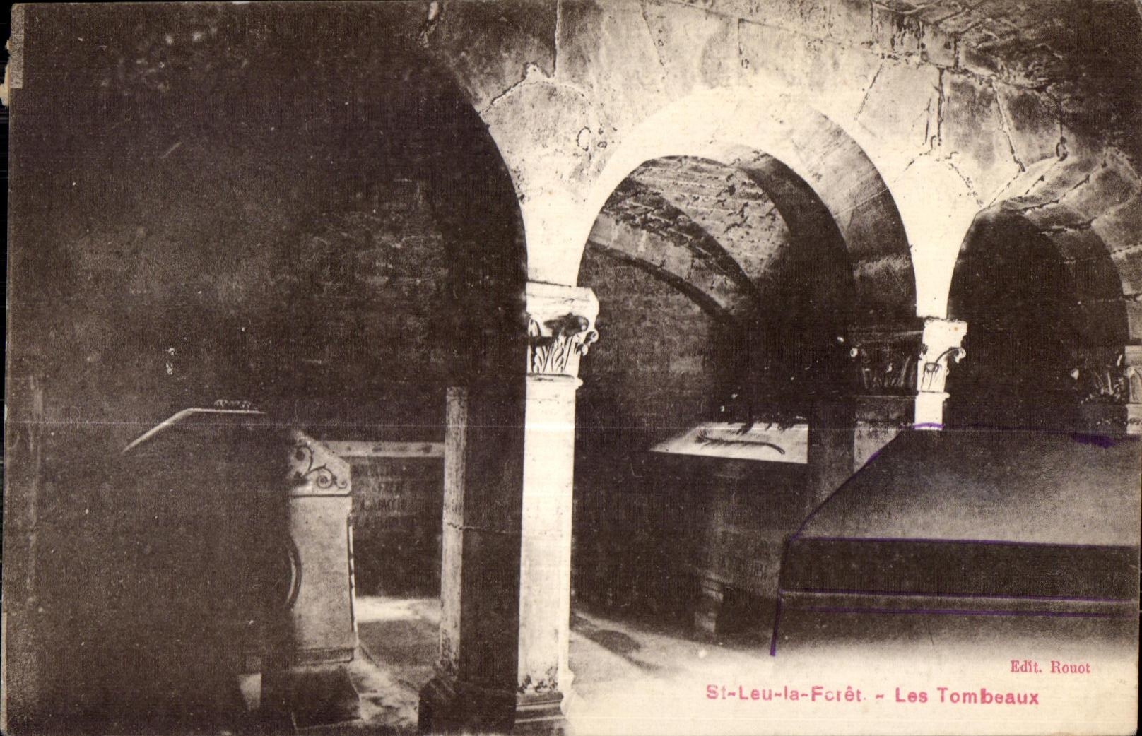 CPA St Leu the forest tombs