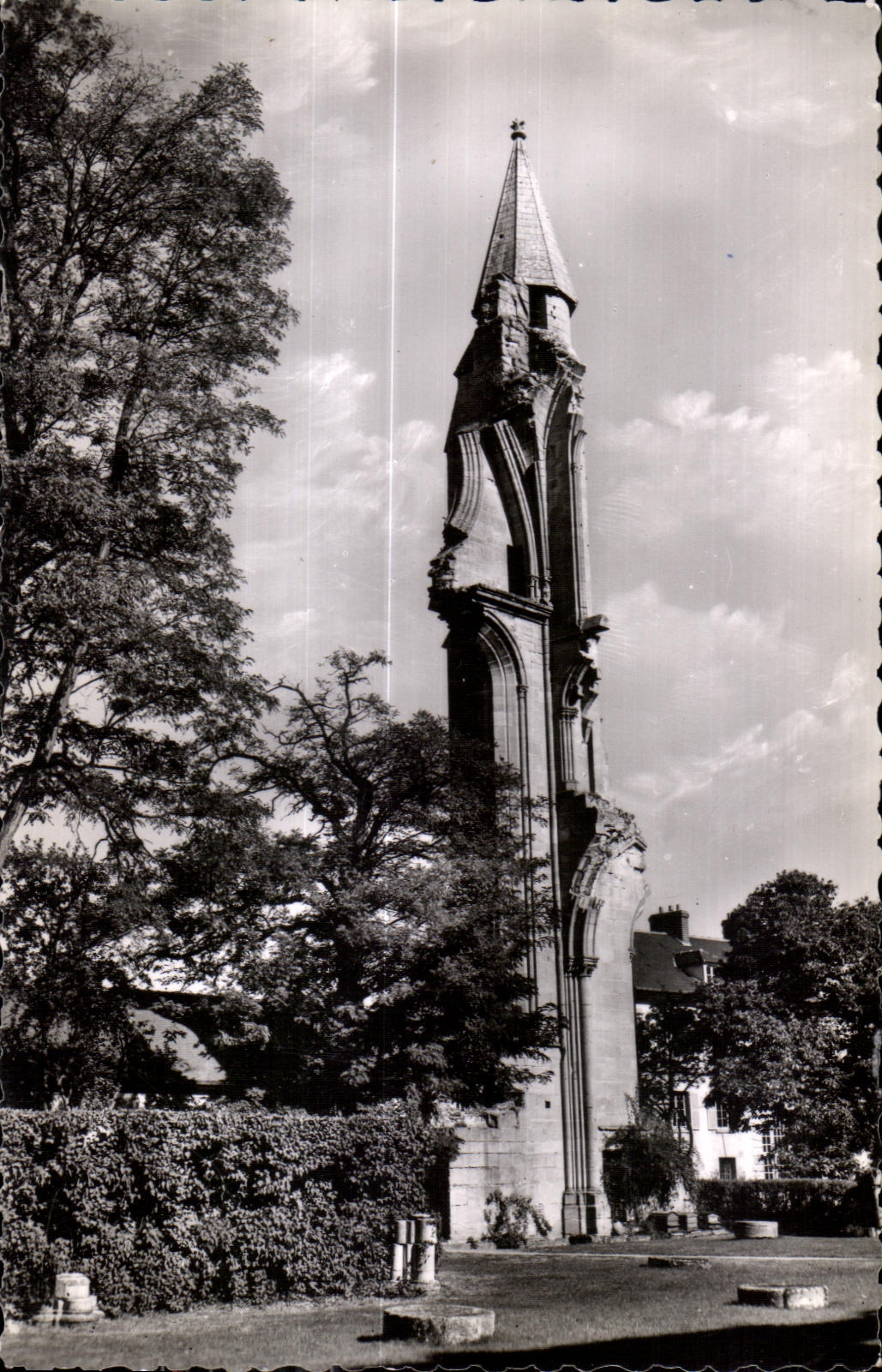 Abadia de la abadia de CPSM de Royaumont Asnieres en las ruinas de Oise de la escalera del horno de la malta de I