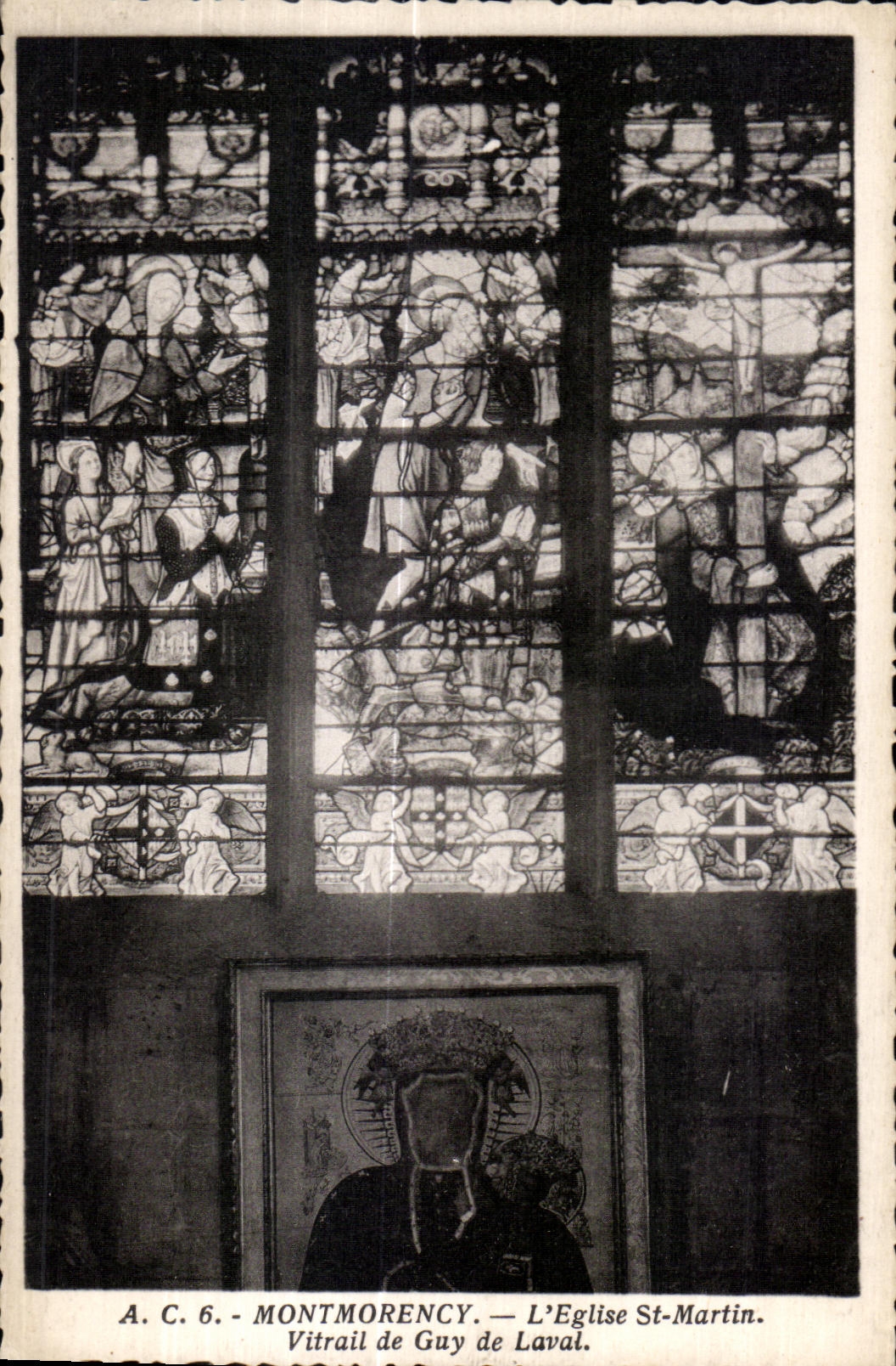 CPA Montmorency Church St Martin Stained glass of Guy of Laval