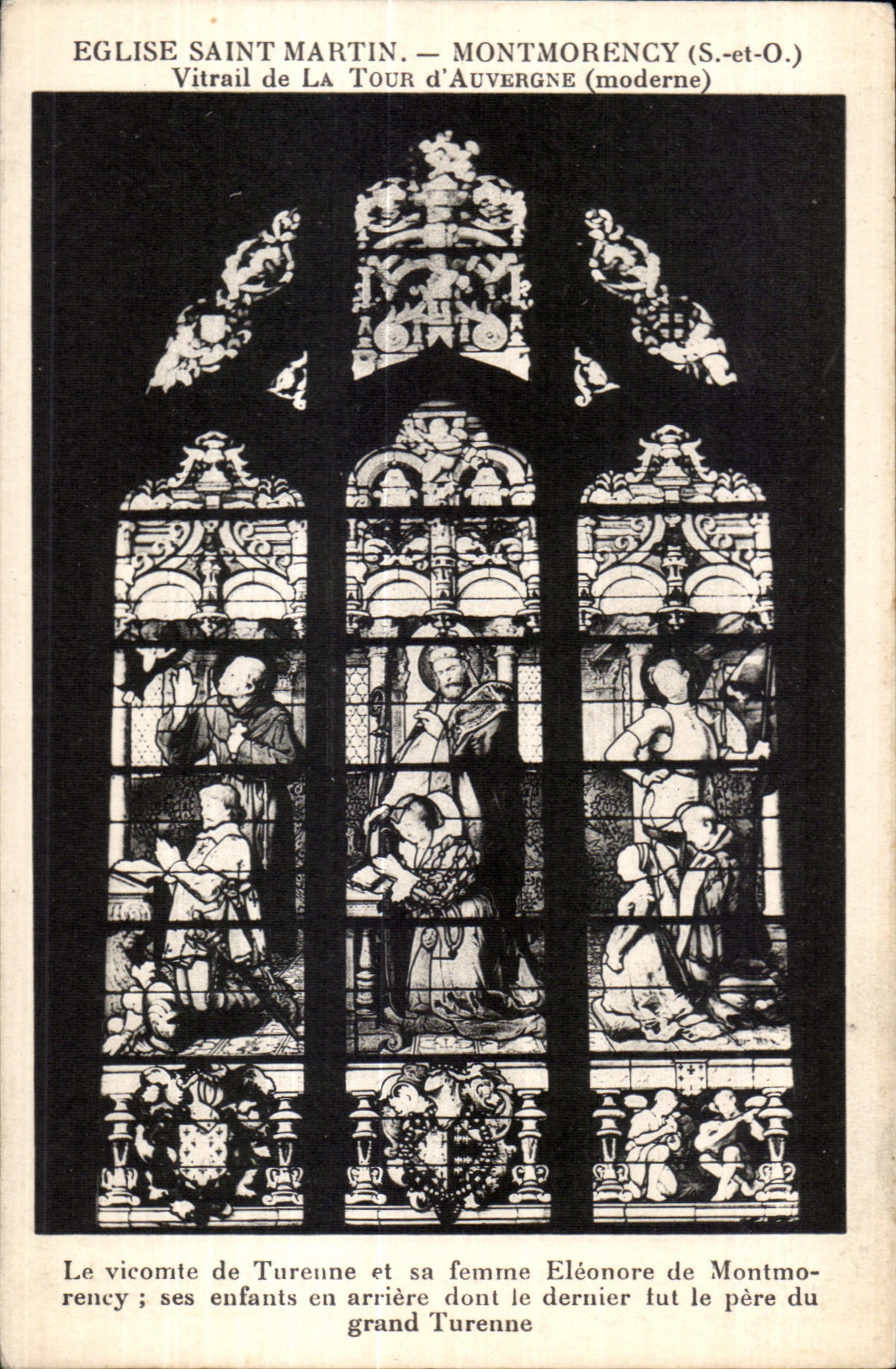 CPA Church saint Martin Montmorency (S and O) Stained glass of the Tower Auvergne (modern)