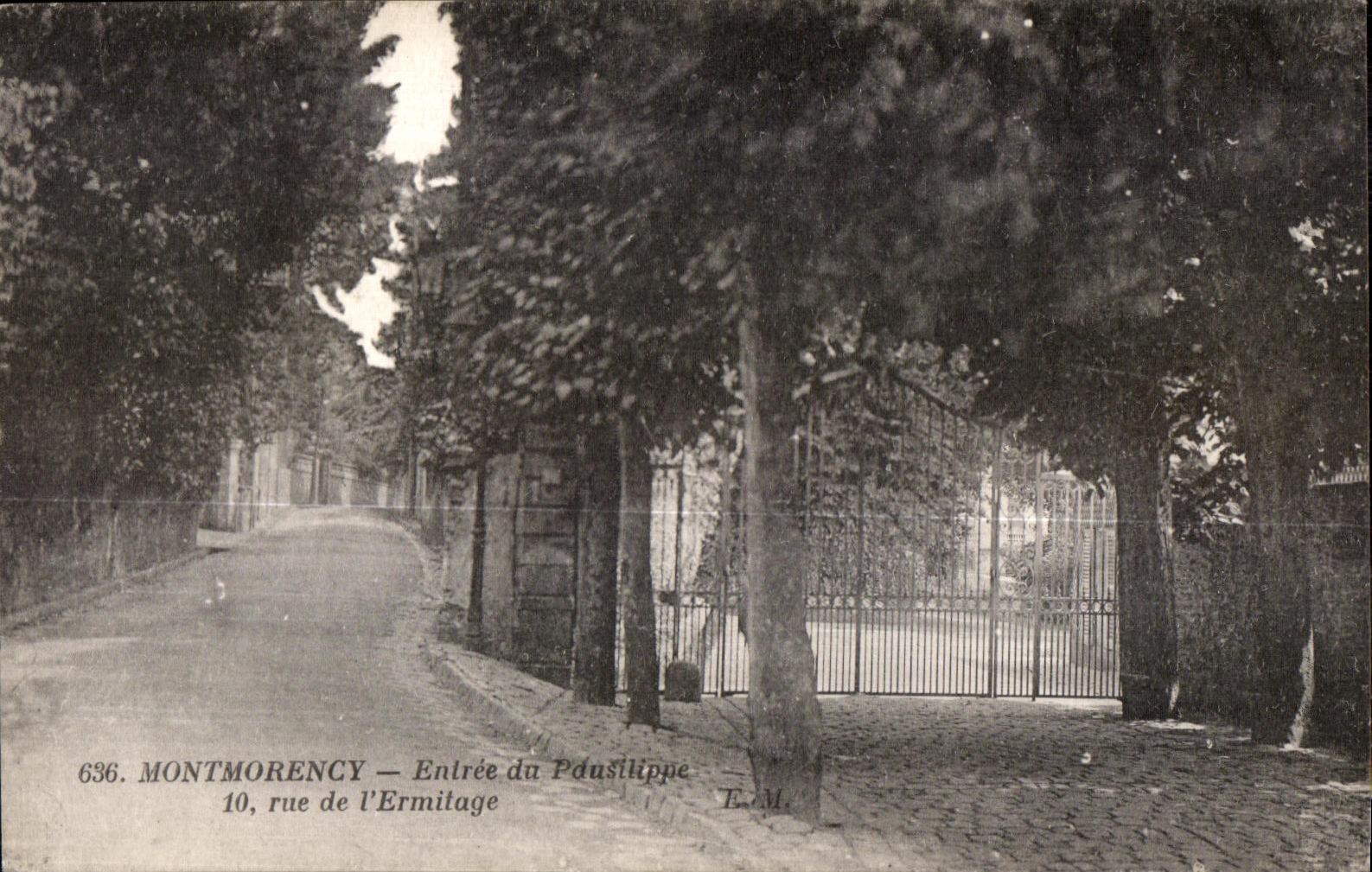 CPA Montmorency Entrance of Pausilippe street of I Hermitage