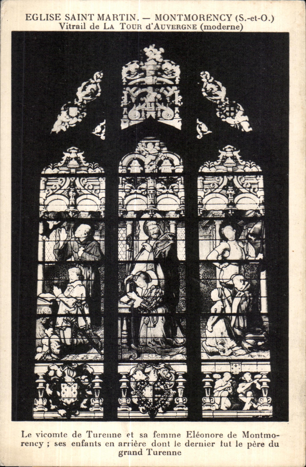 CPA Church Saint Martin Montmorency Stained glass of the Tower Auvergne (modern)