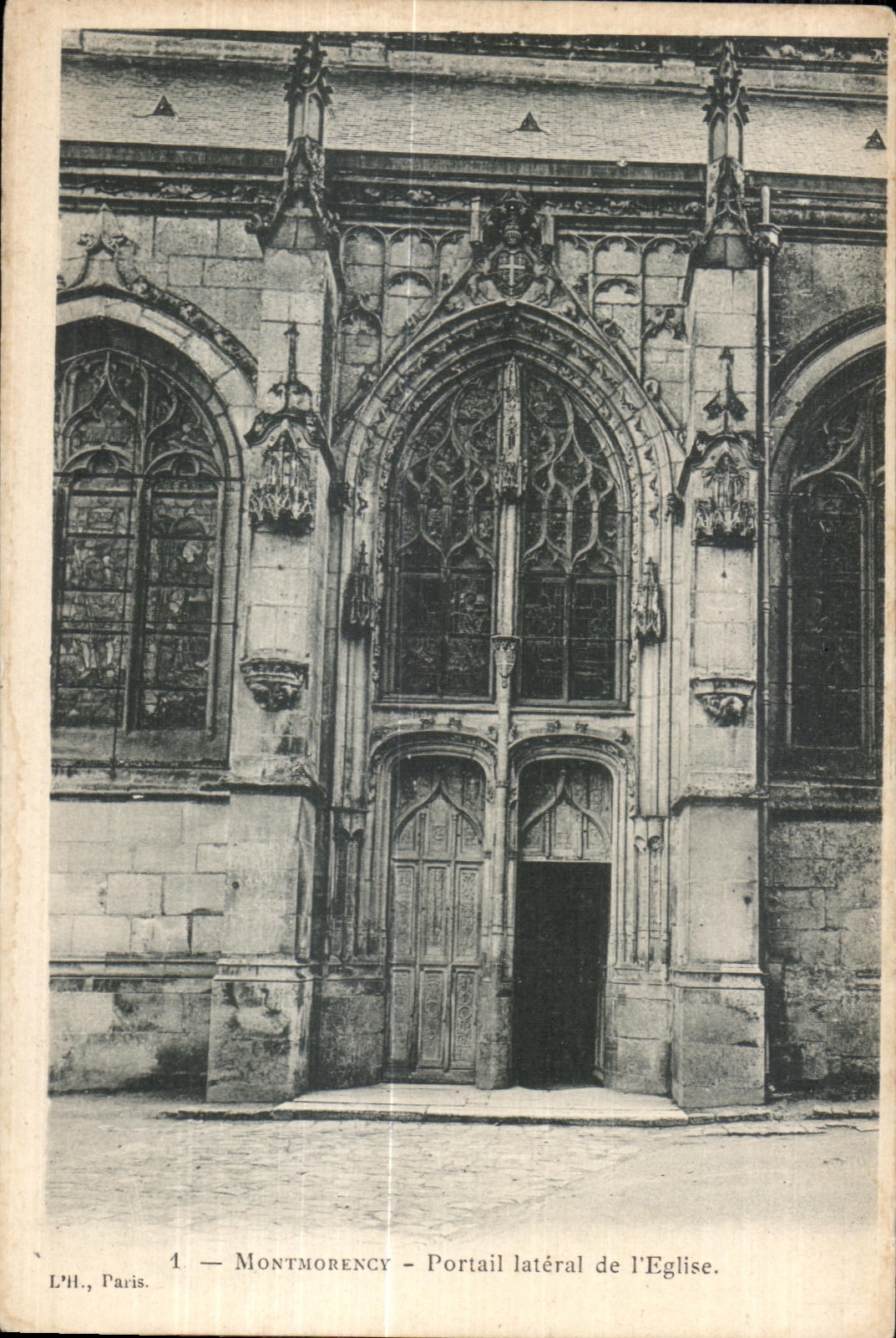 CPA Montmorency side Gate of I Church