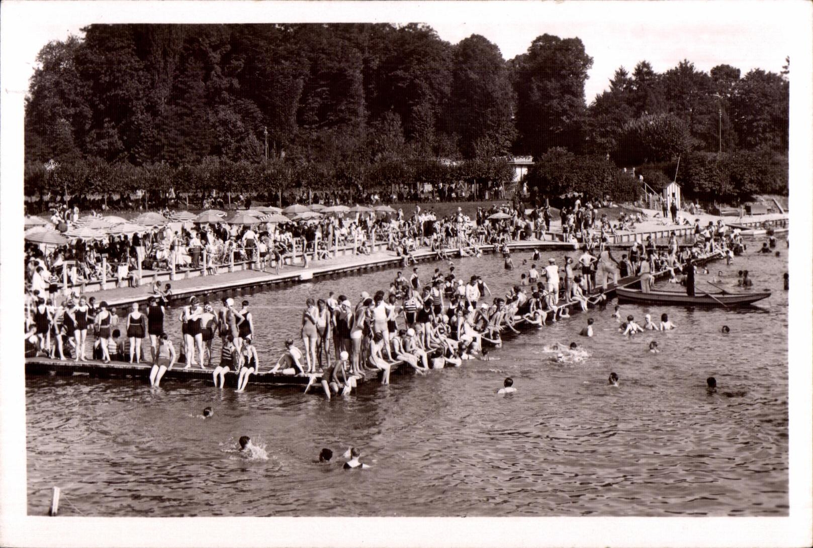 CPSM the Beach of Isle Adam (S and O) One day affuence