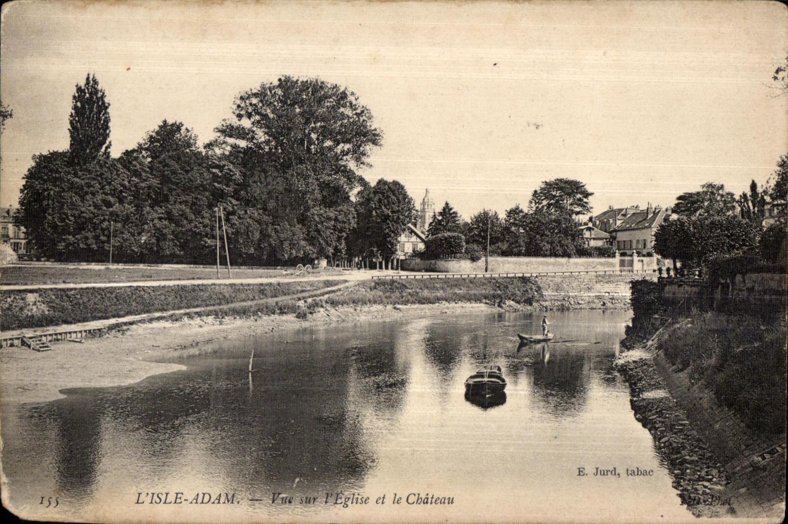 Iglesia encendido vista AdAn de la isla I de CPA y el castillo