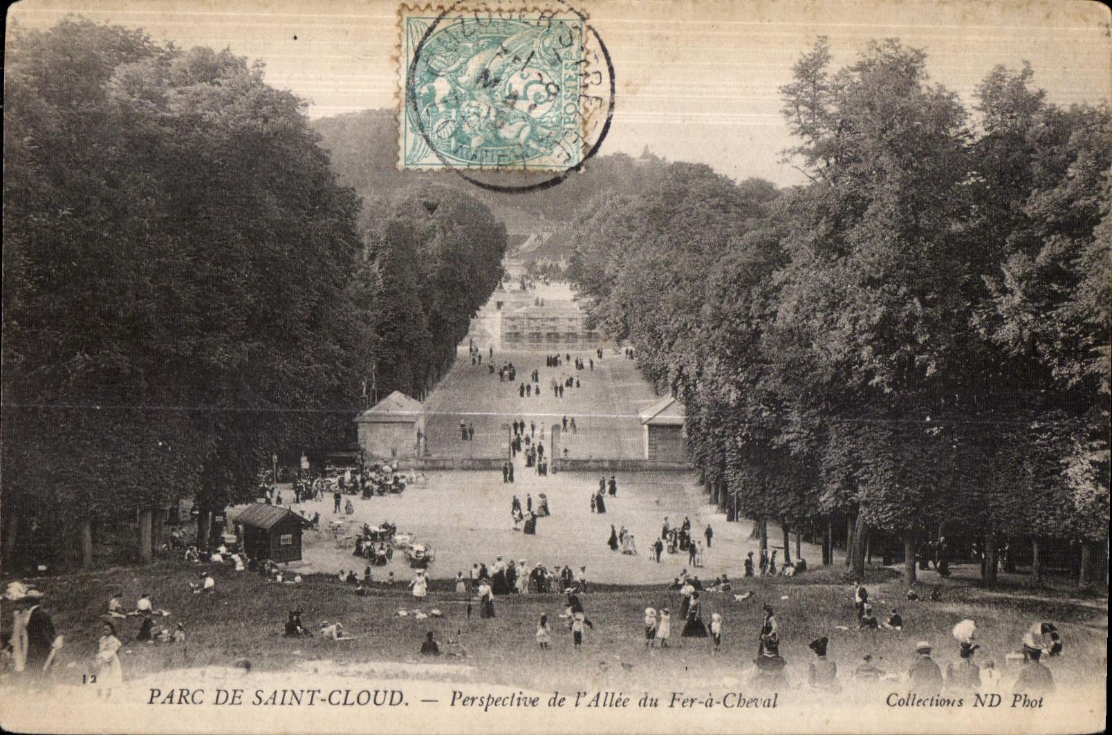 CPA Saint Cloud Perspective de l Allee du Fer a Cheval