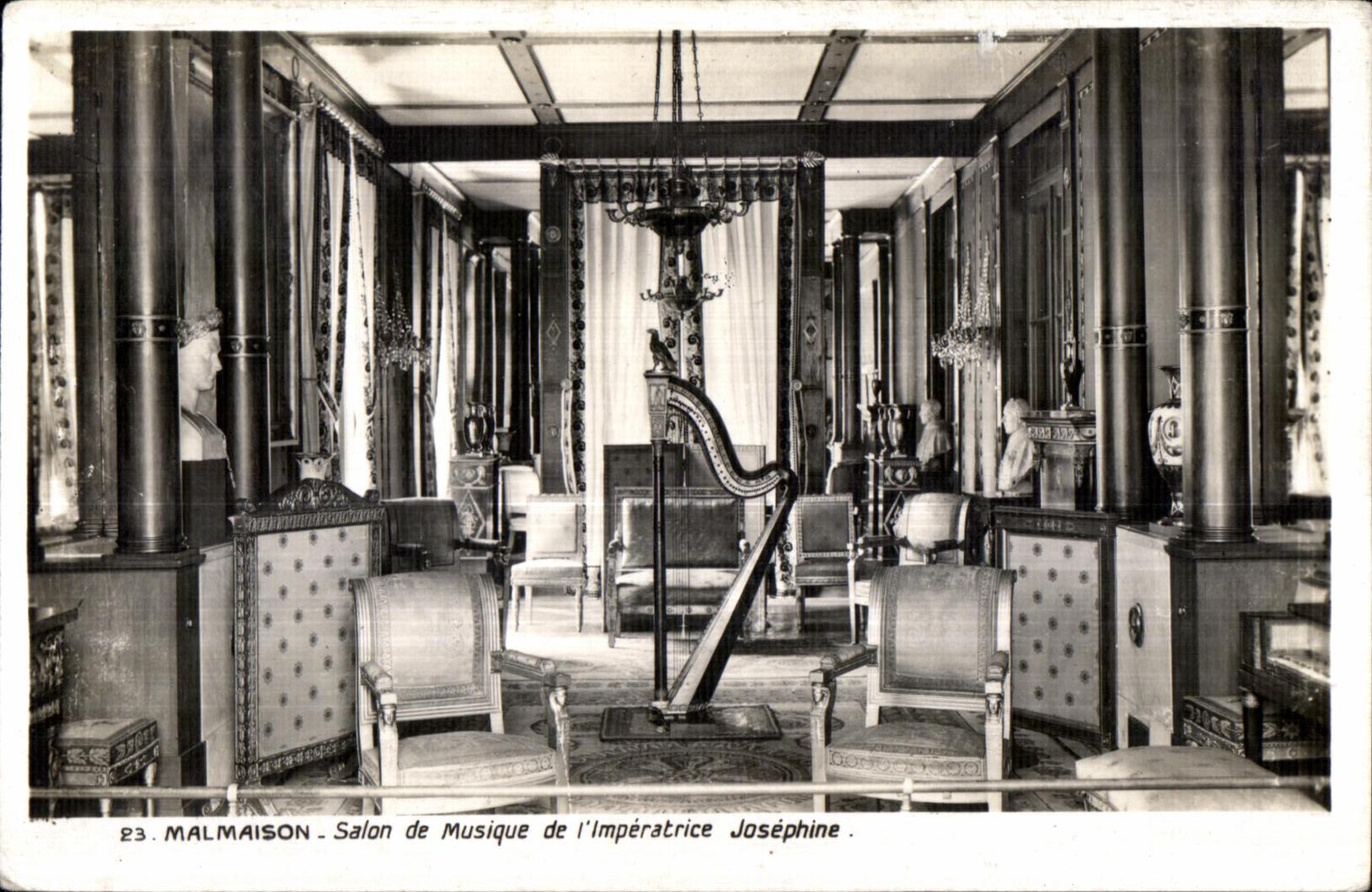 CPA Malmaison Living room of Music of Josephine Empress