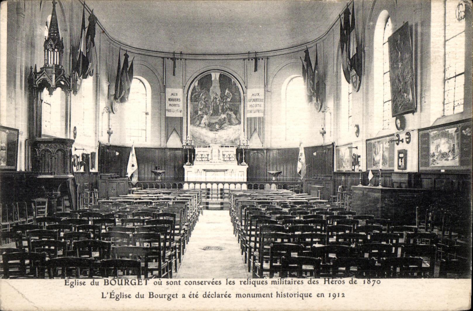 CPA Eglise du Bourget ou sont conservees les reliques militaires des Heros de L Eglise du Bourget a ete declaree monumet