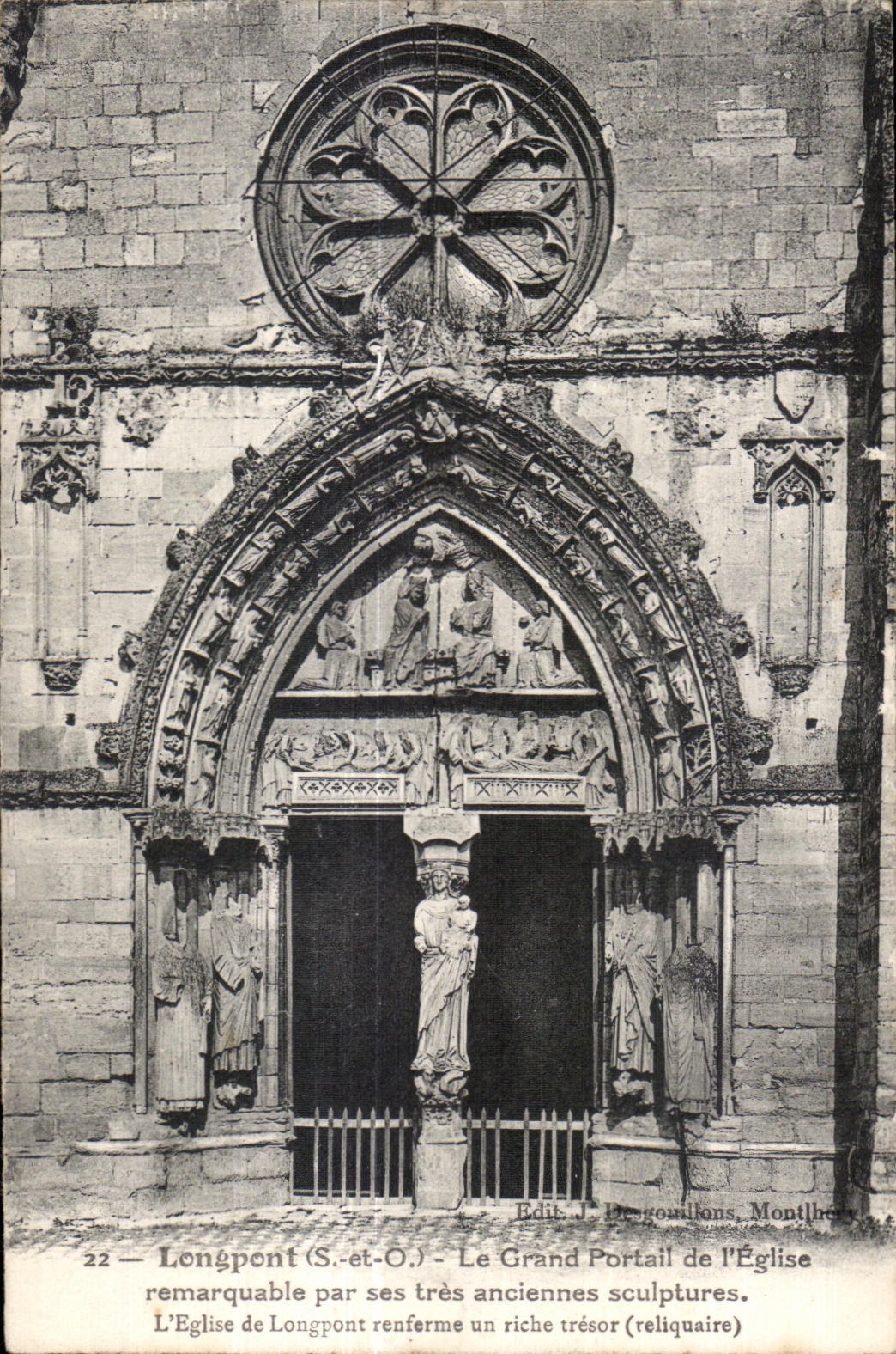 Longpont - Grand Portail de l Eglise - CPA