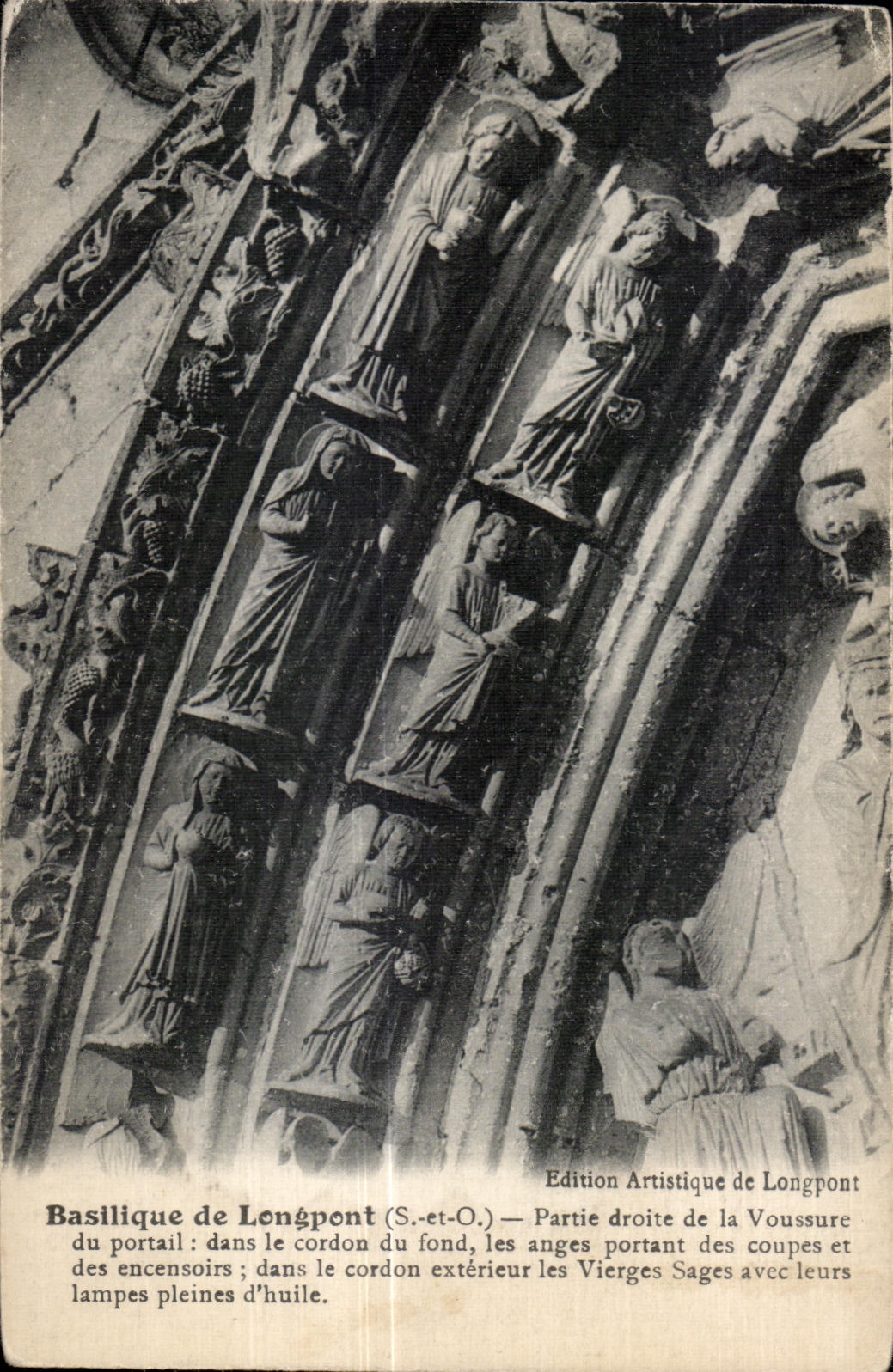 Longpont - La Basilique - Le Portail - CPA 
