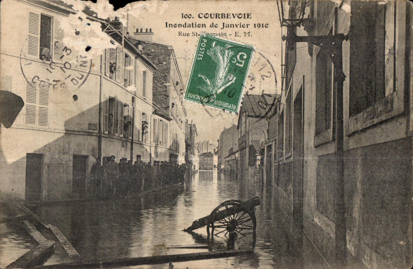 Courbevoie - Inondation de Janvier 1910 - CPA