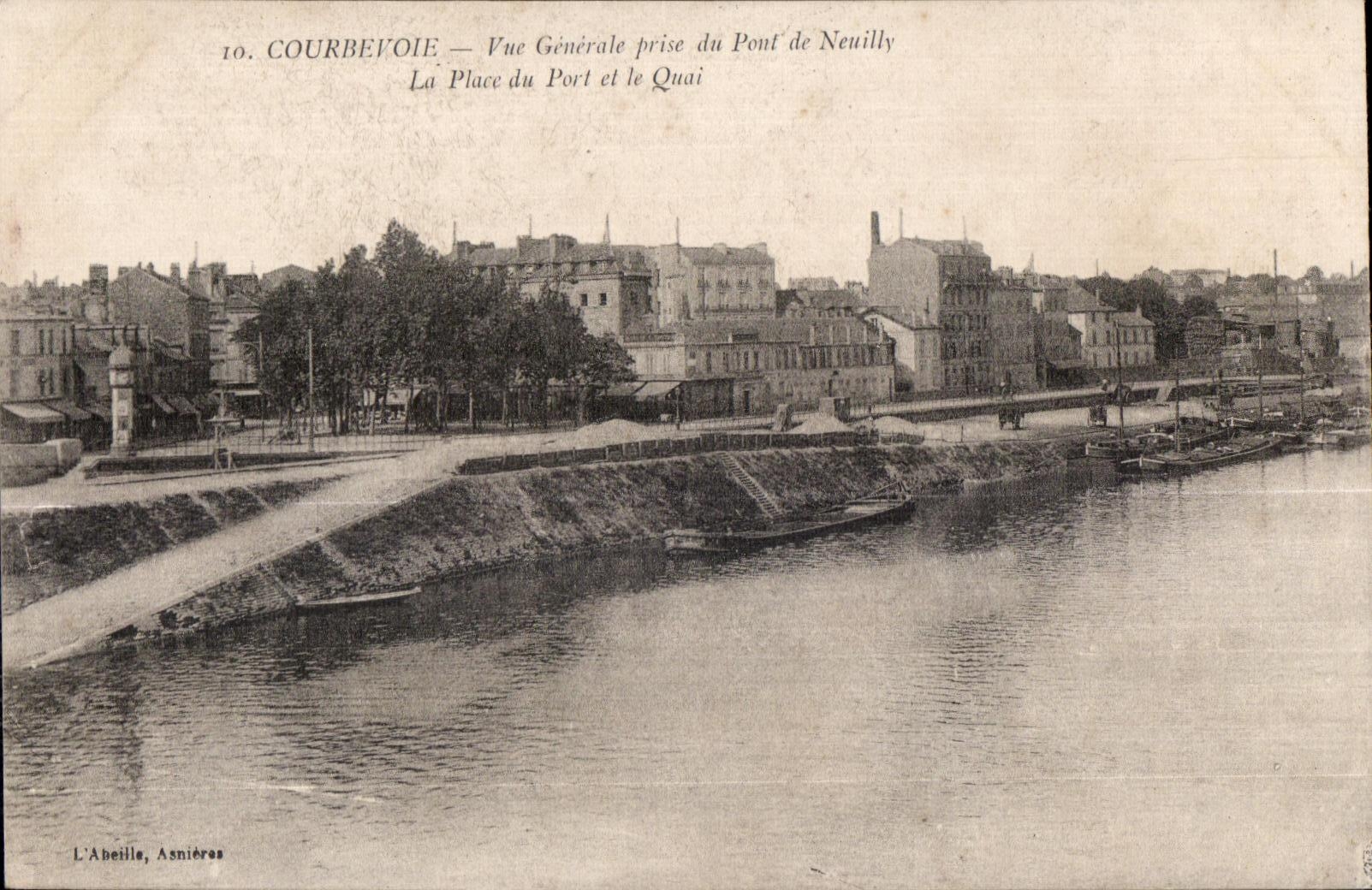 Courbevoie - Le Pont de Neuilly - La Place du Port et le Quai - CPA