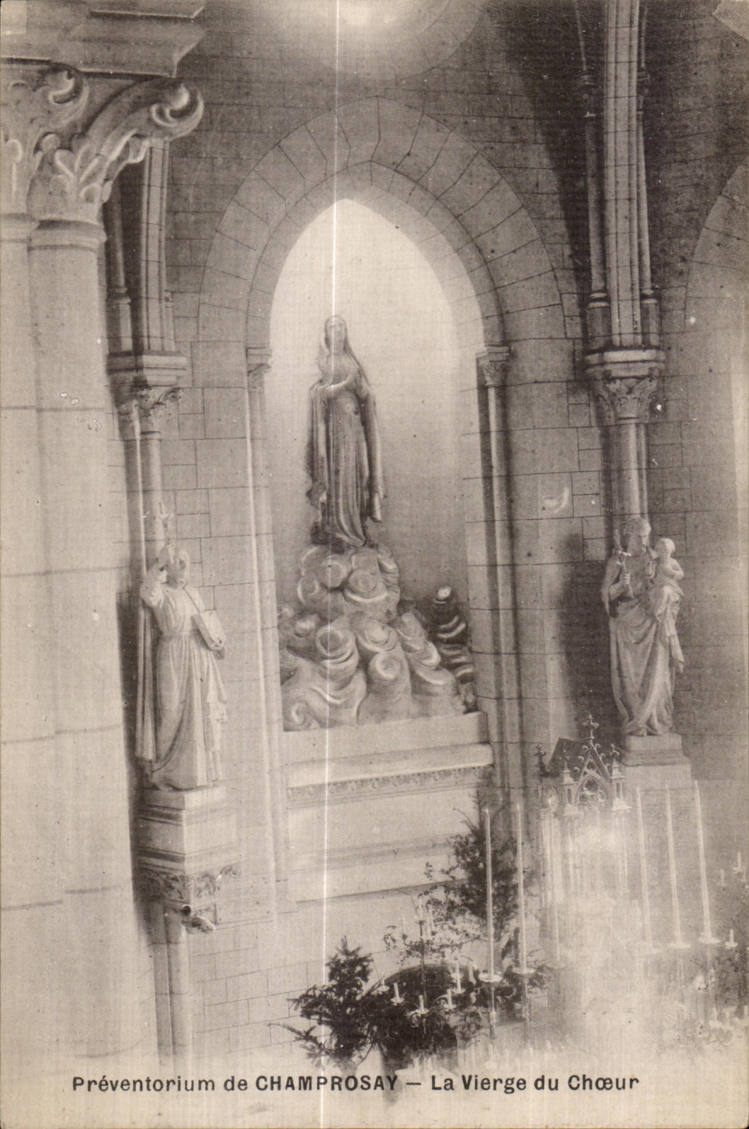 CPA Preventorium de Champrosay La Vierge du Choeur