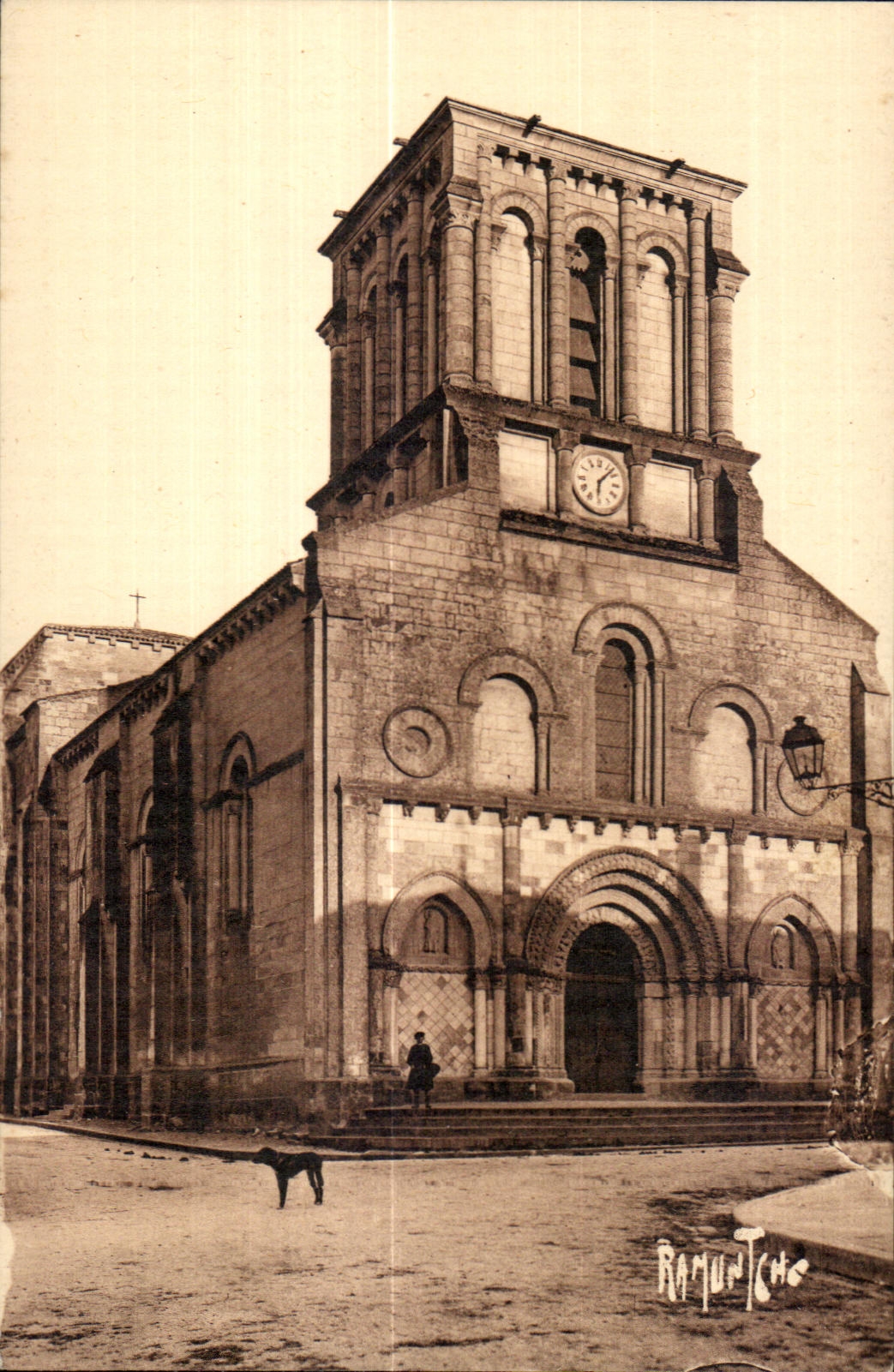 Maillezais - Eglise Romane - CPA 