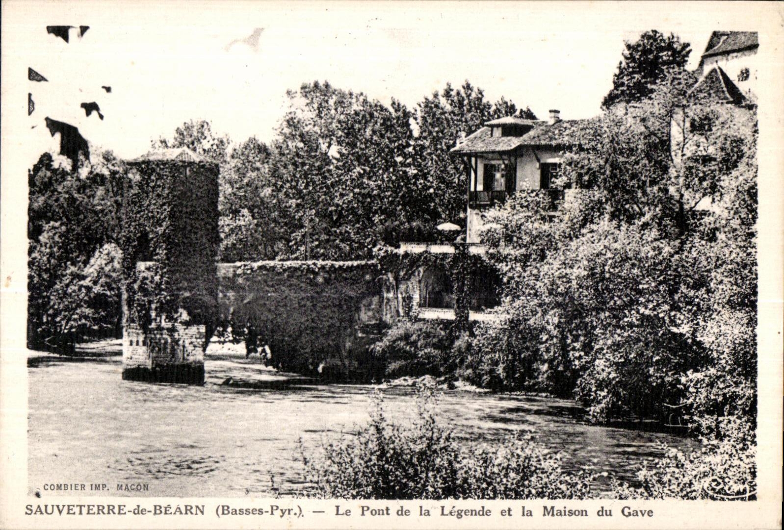 CPA Sauveterre de Bearn (Basses-Pyr ) Le Pont de la Legende et la Maison du Gave