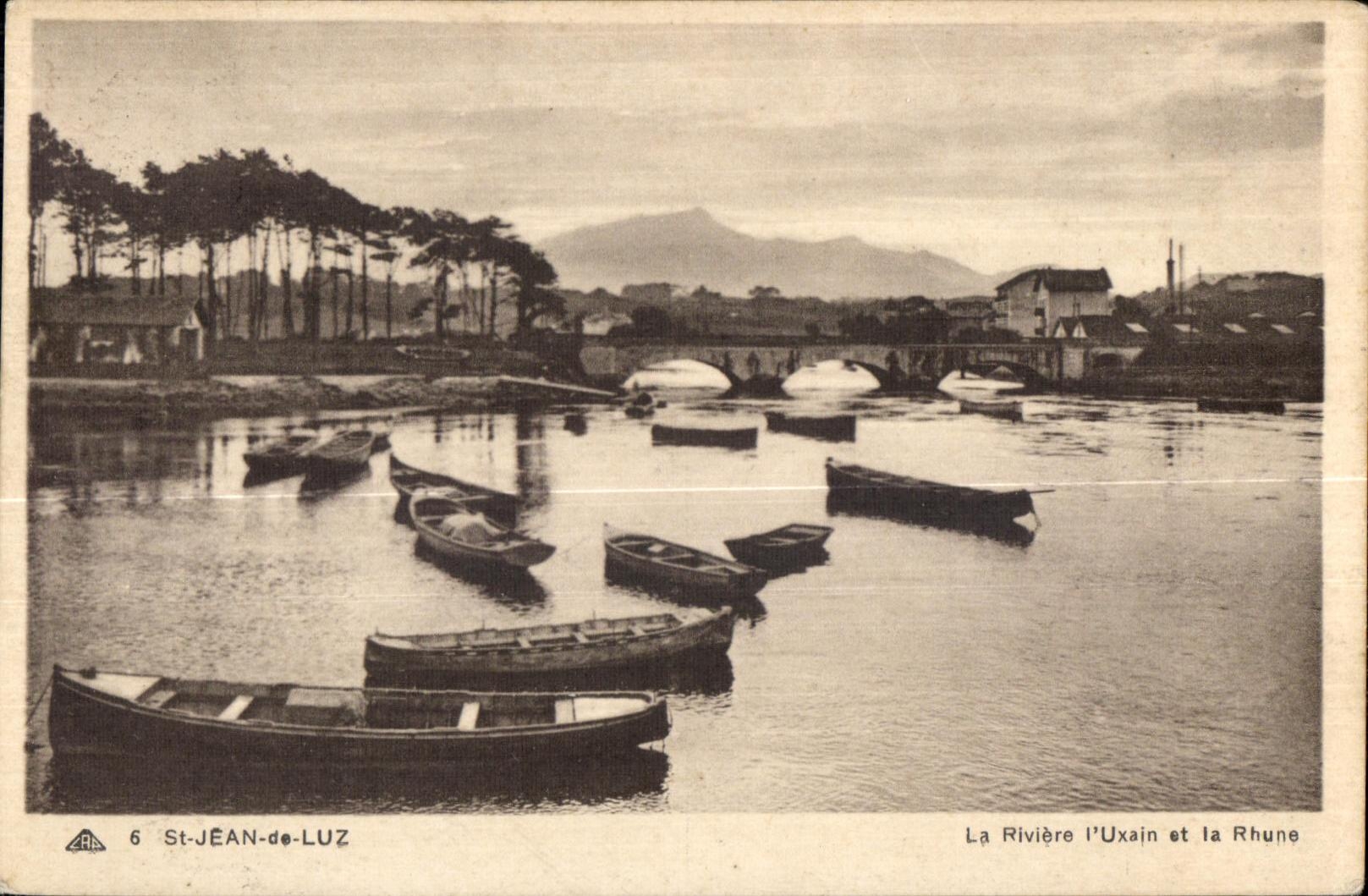 CPA St Jean de Luz La Riviere I Uxain et la Rhune